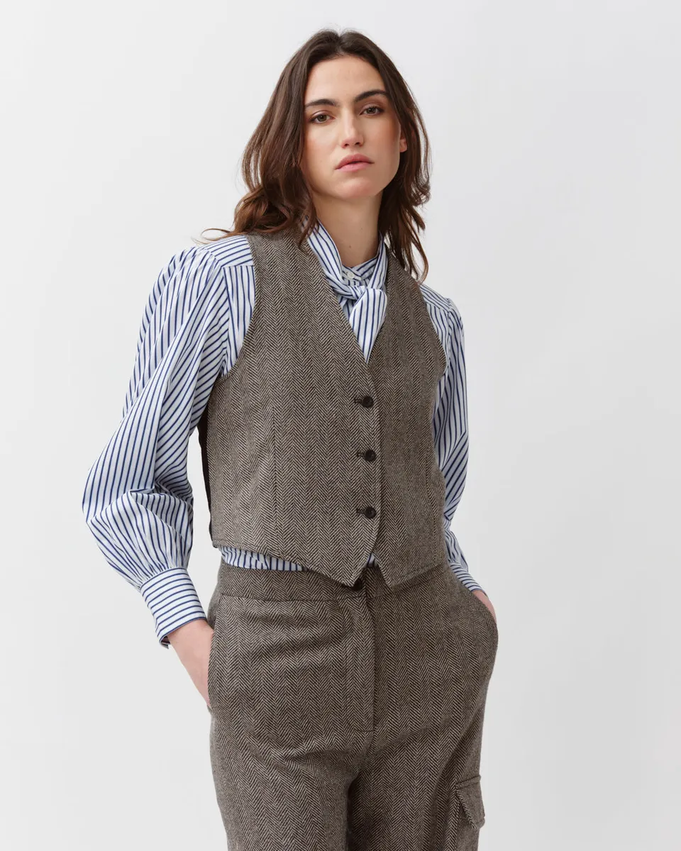 Diega Gayo gilet court chevron noir écru