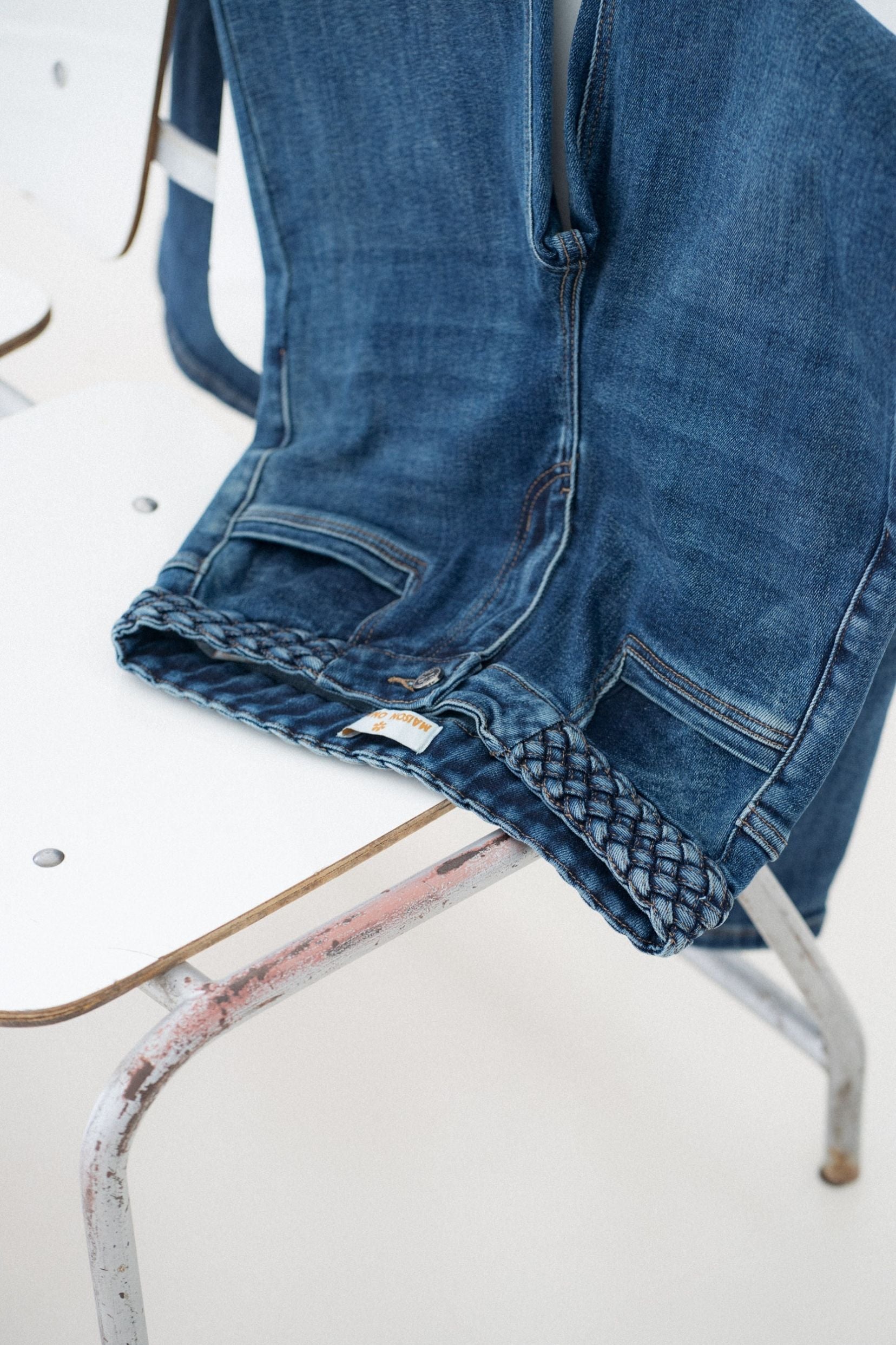 Maison Onado Lorence jean flare bleu délavé