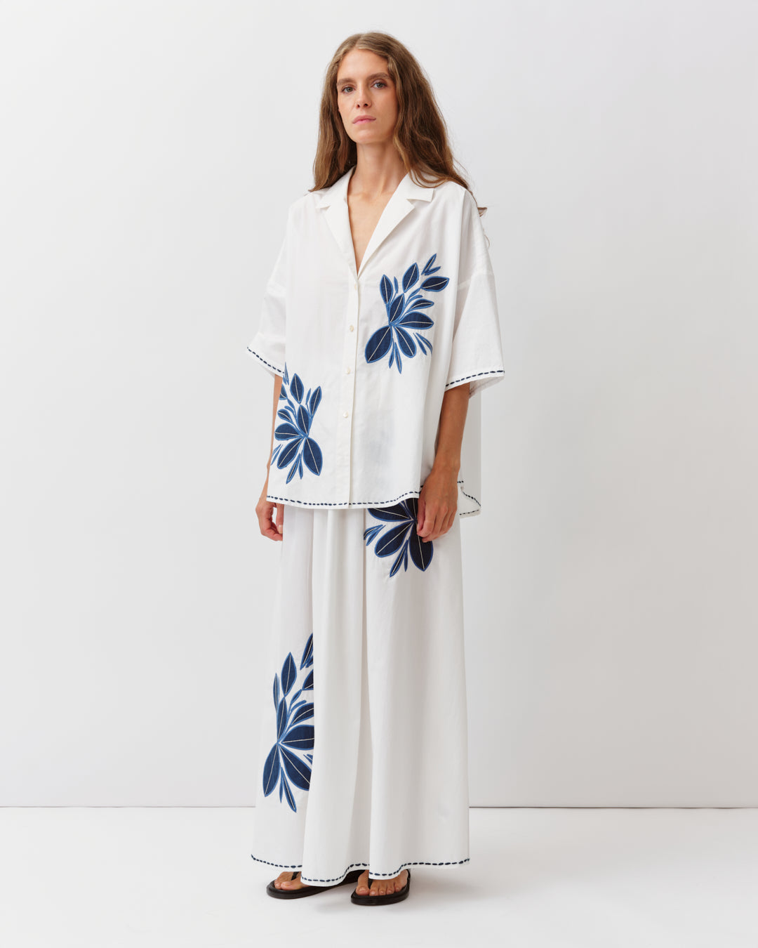 DIEGA CLARAO chemise bleu blanc à fleurs