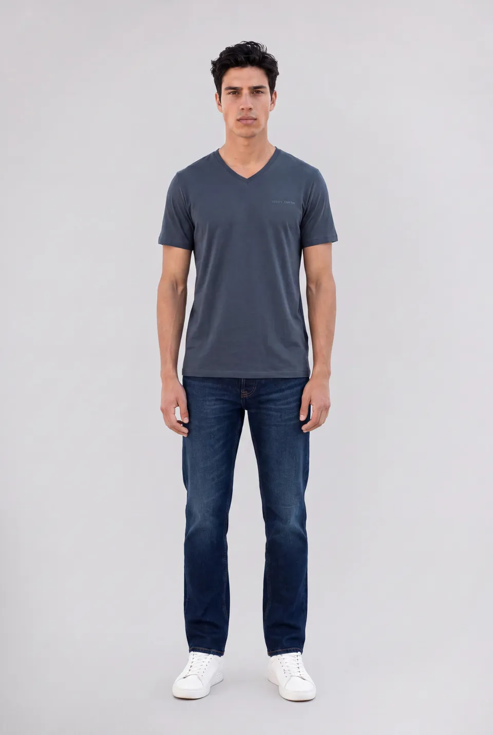 Teddy Smith Tawax 2 MC T-shirt col V gris météore stretch