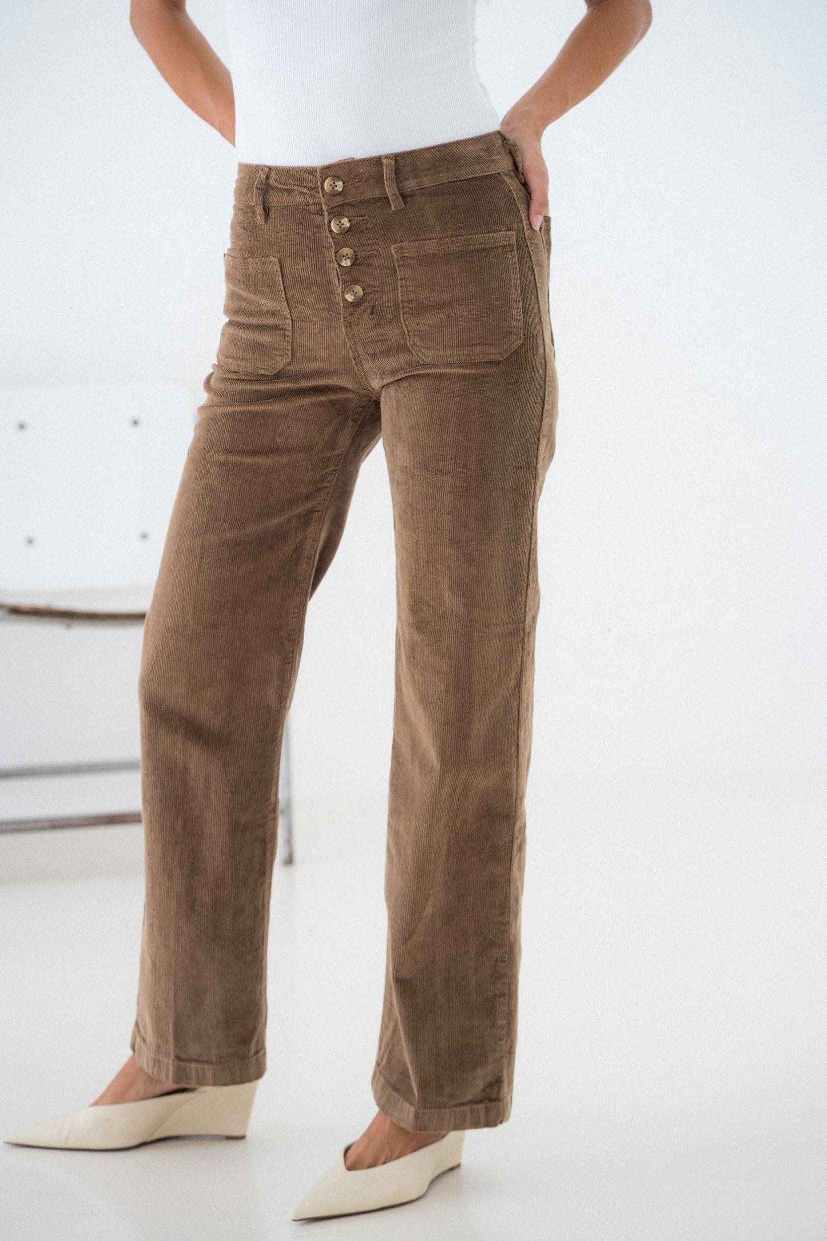 Maison Onado Néoline pantalon camel pli marqué