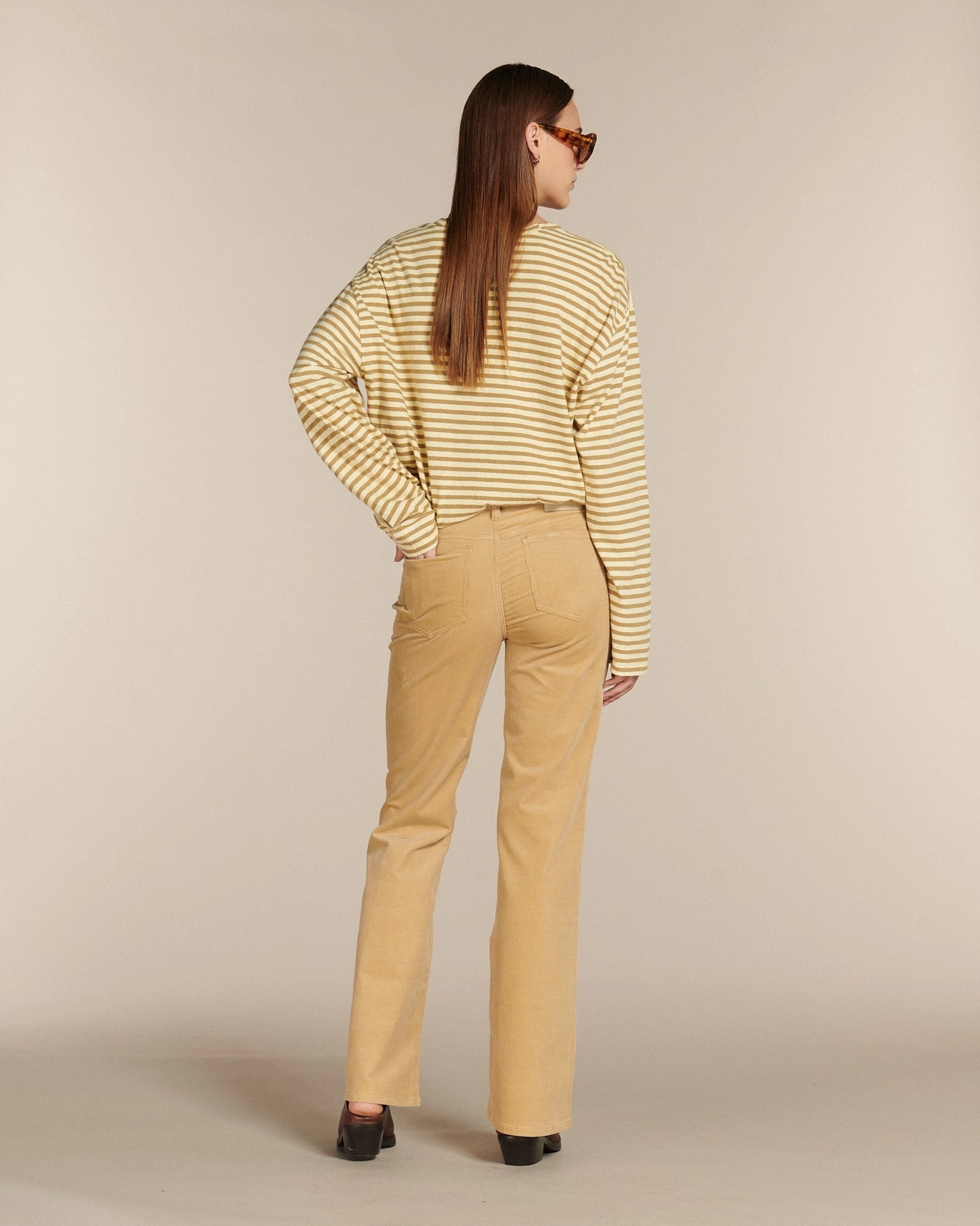 Labdip Nikky pantalon flare velours Praline taille mi-haute