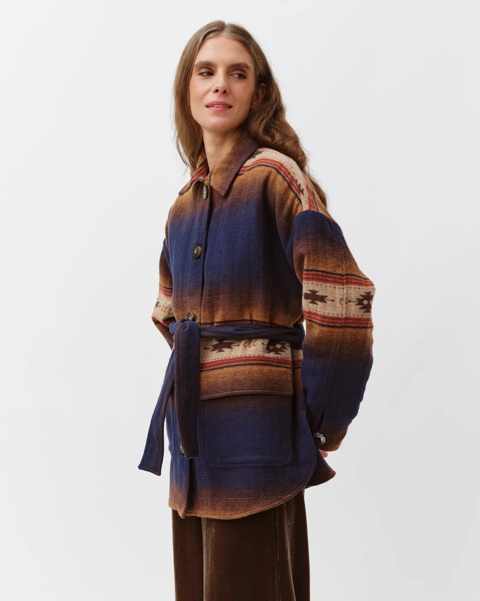 Diega Valtio veste bleue motif tissé coupe droite