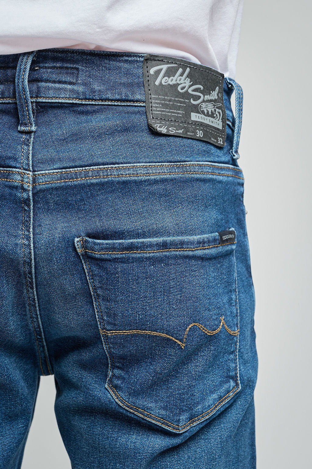 Teddy Smith Rock Dual Move L32 jean homme bleu délavé