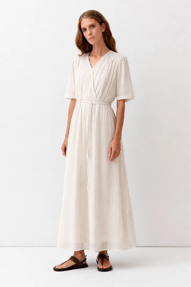 Diega Rimao robe longue blanche croisée