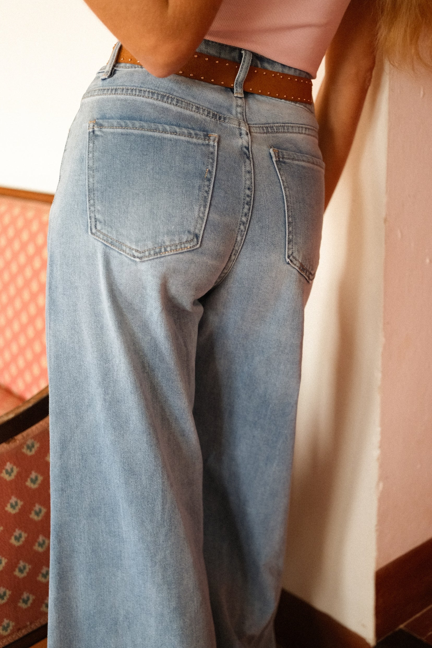 Maison Onado Adoris jean large bleu clair ceinture