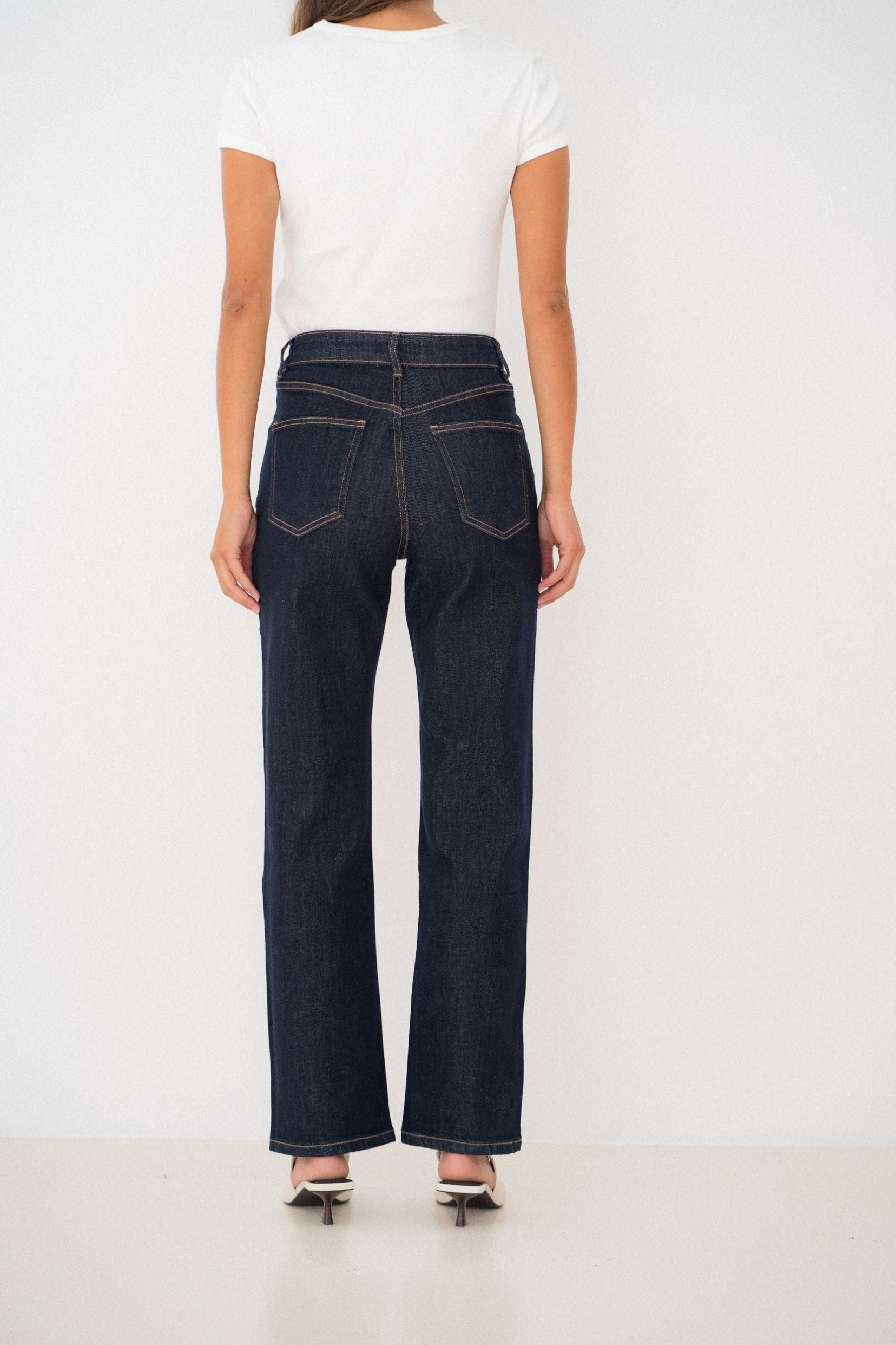 Maison Onado Karen jean droit brut