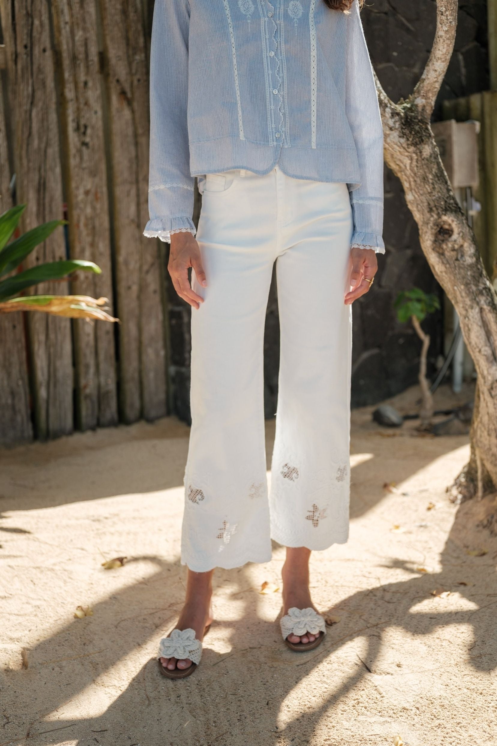 Maison Onado Calvi jean wide écru taille haute