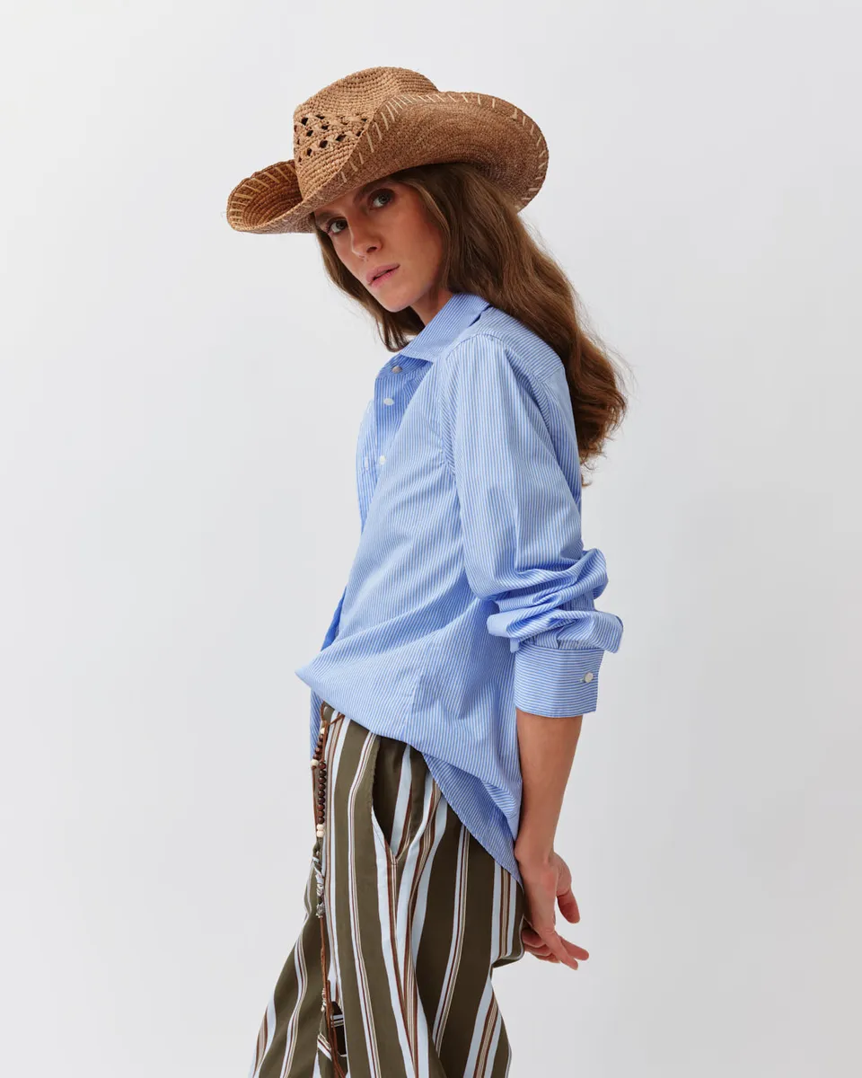 DIEGA CHABA chemise bleue coupe ajustée
