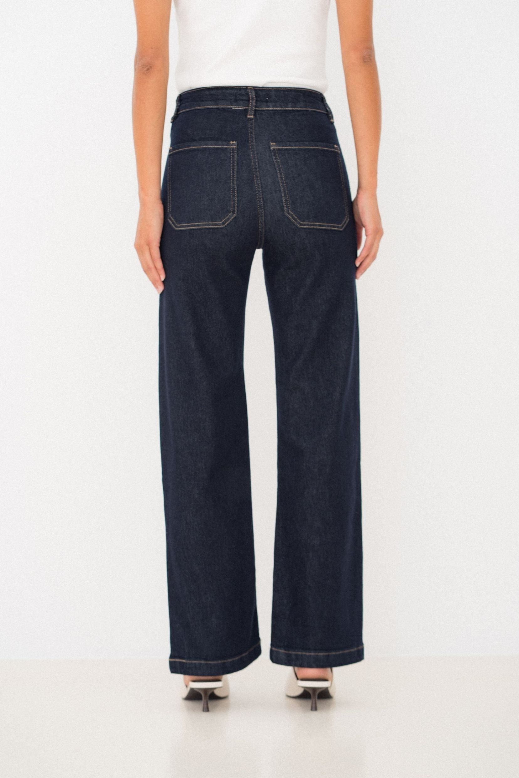 Maison Onado Bruna jean droit brut poches plaquées