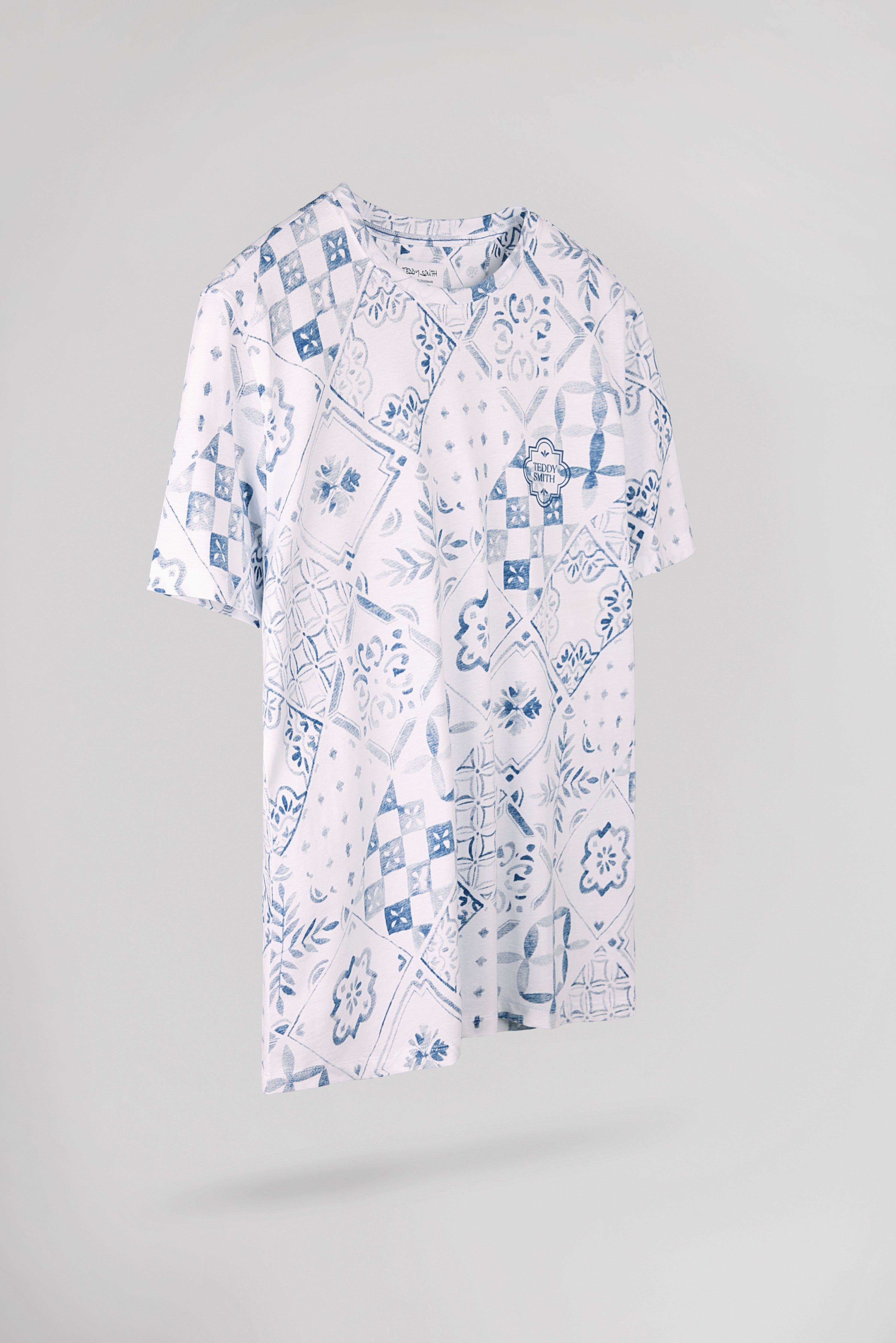 Teddy Smith T-Areski MC t-shirt homme blanc floral coton