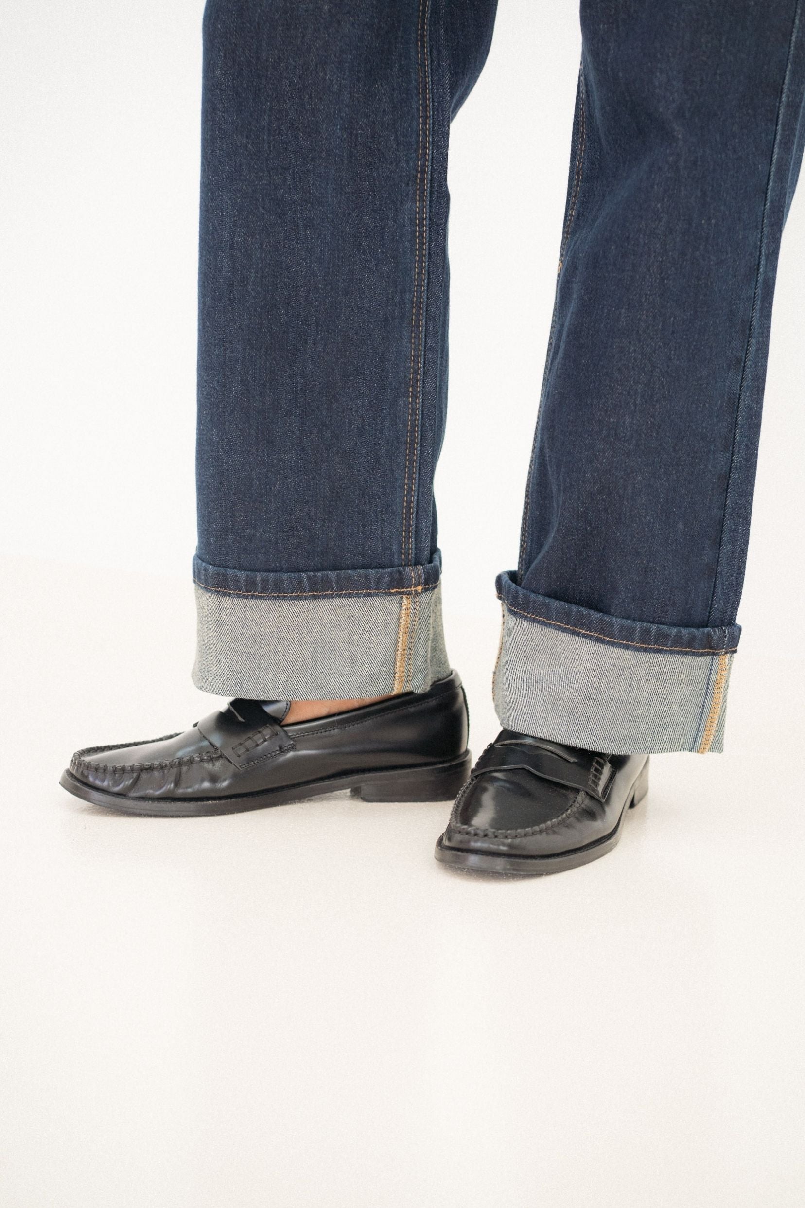 Maison Onado Haily jean droit brut foncé revers