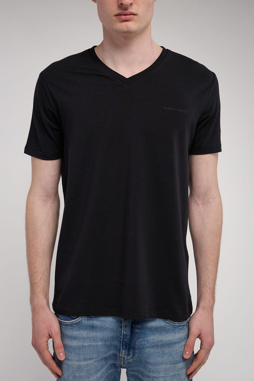 Teddy Smith Tawax 2 Noir t-shirt col V uni