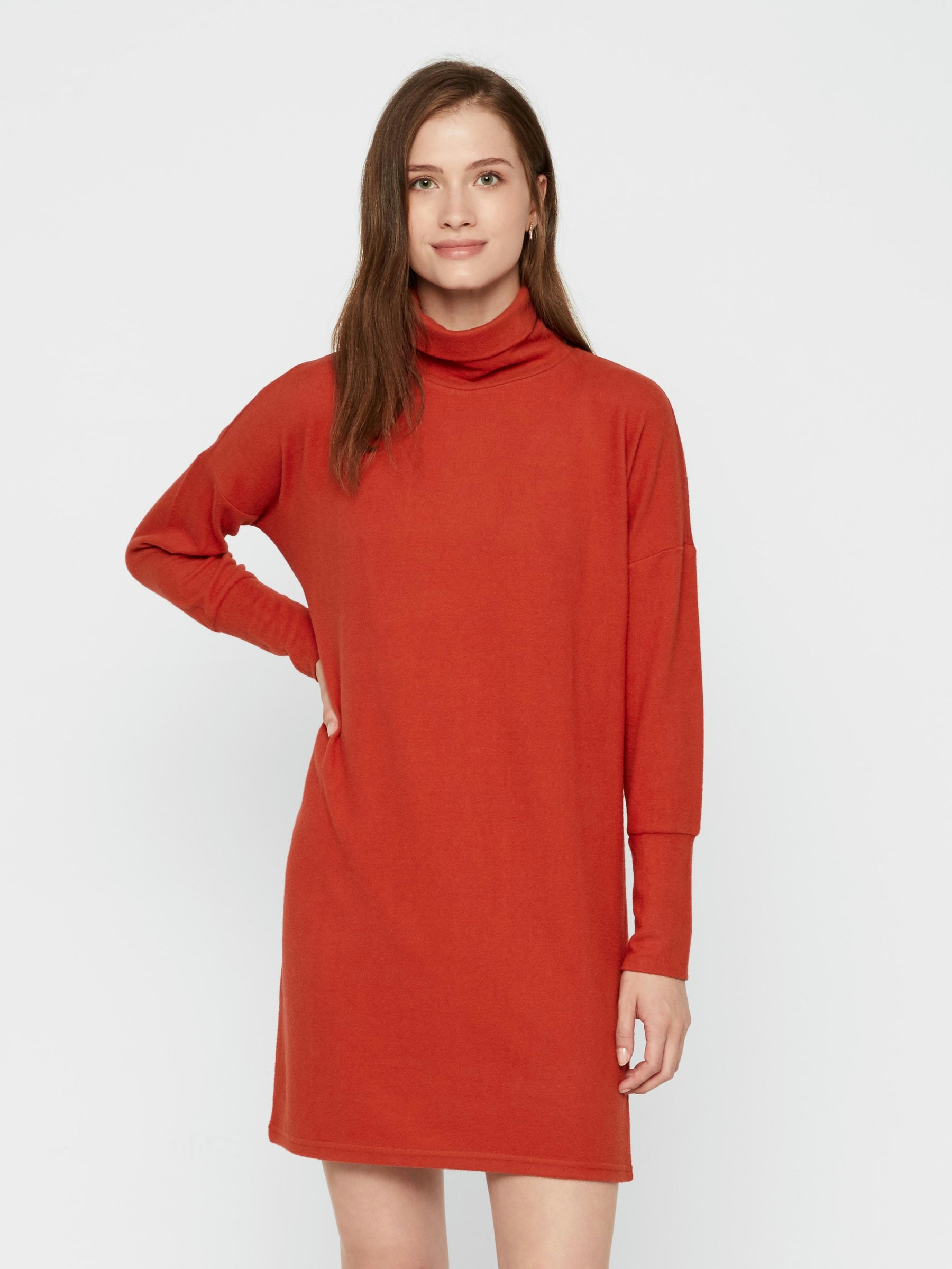Noisy May robe courte col montant molletonnée stretch