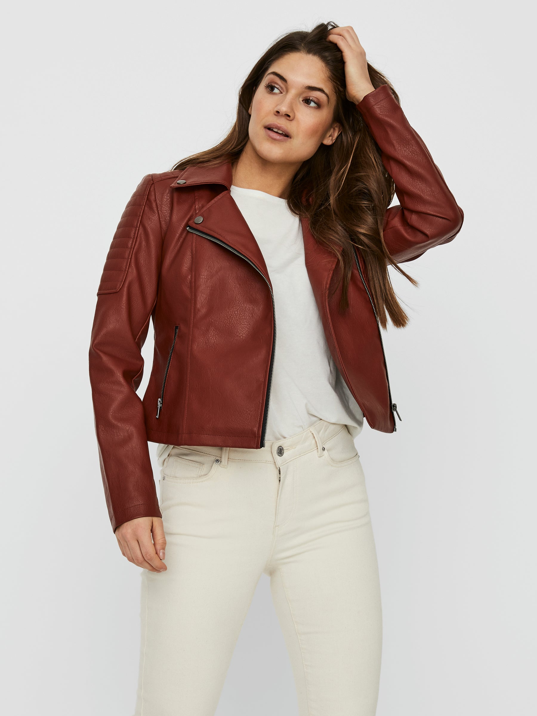 Noisy May veste simili cuir courte zippée cintrée