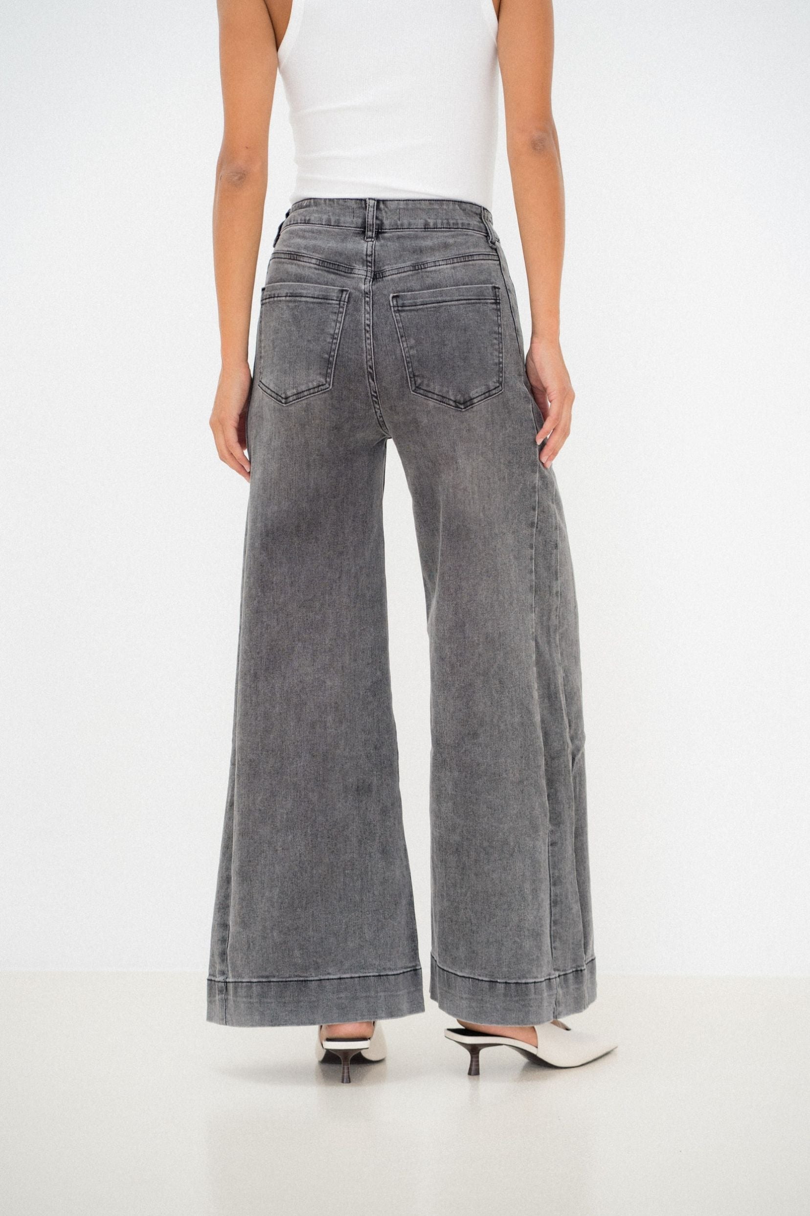 Maison Onado Orine jean wide leg gris délavé vintage
