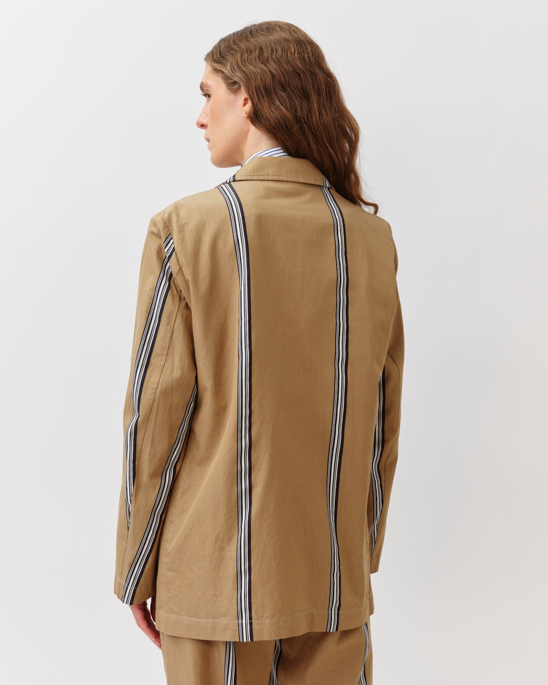 DIEGA Vouziano veste camel coupe droite
