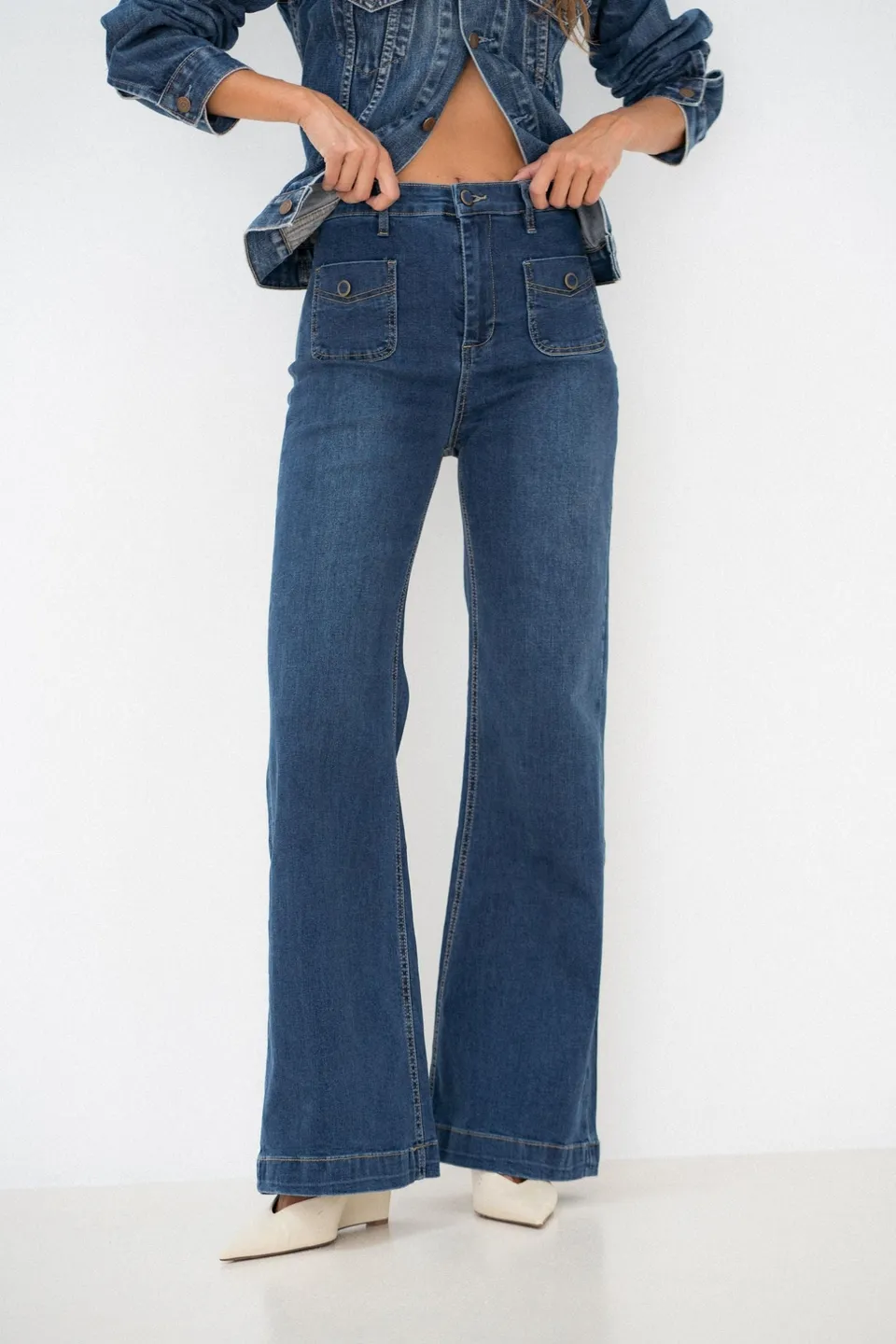 Maison Onado Roxane jean wide bleu délavé poches