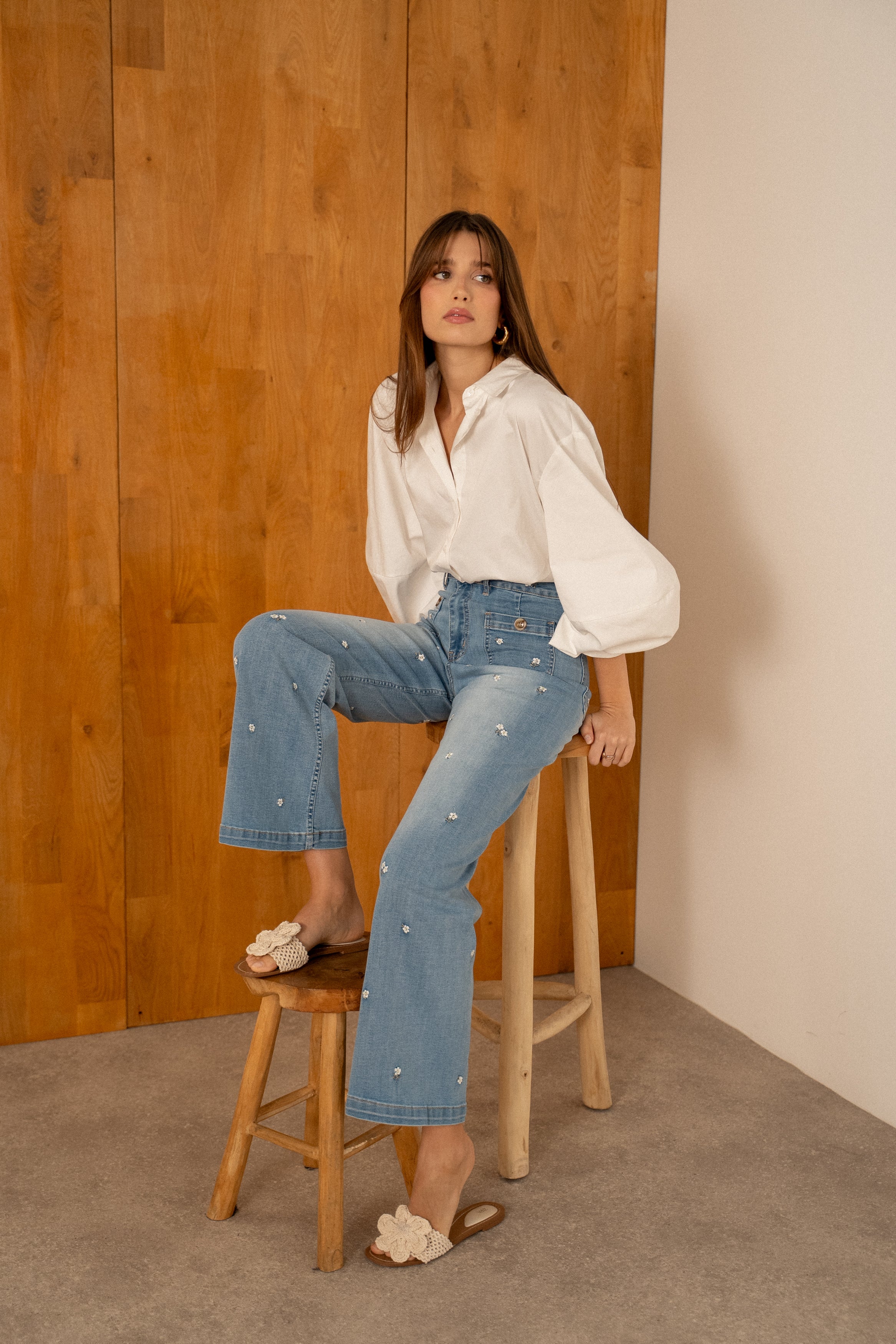 Maison Onado Juan jean wide leg bleu clair brodé
