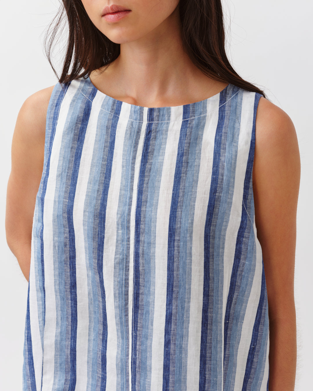 Diega Tressa top blanc bleu sans manches