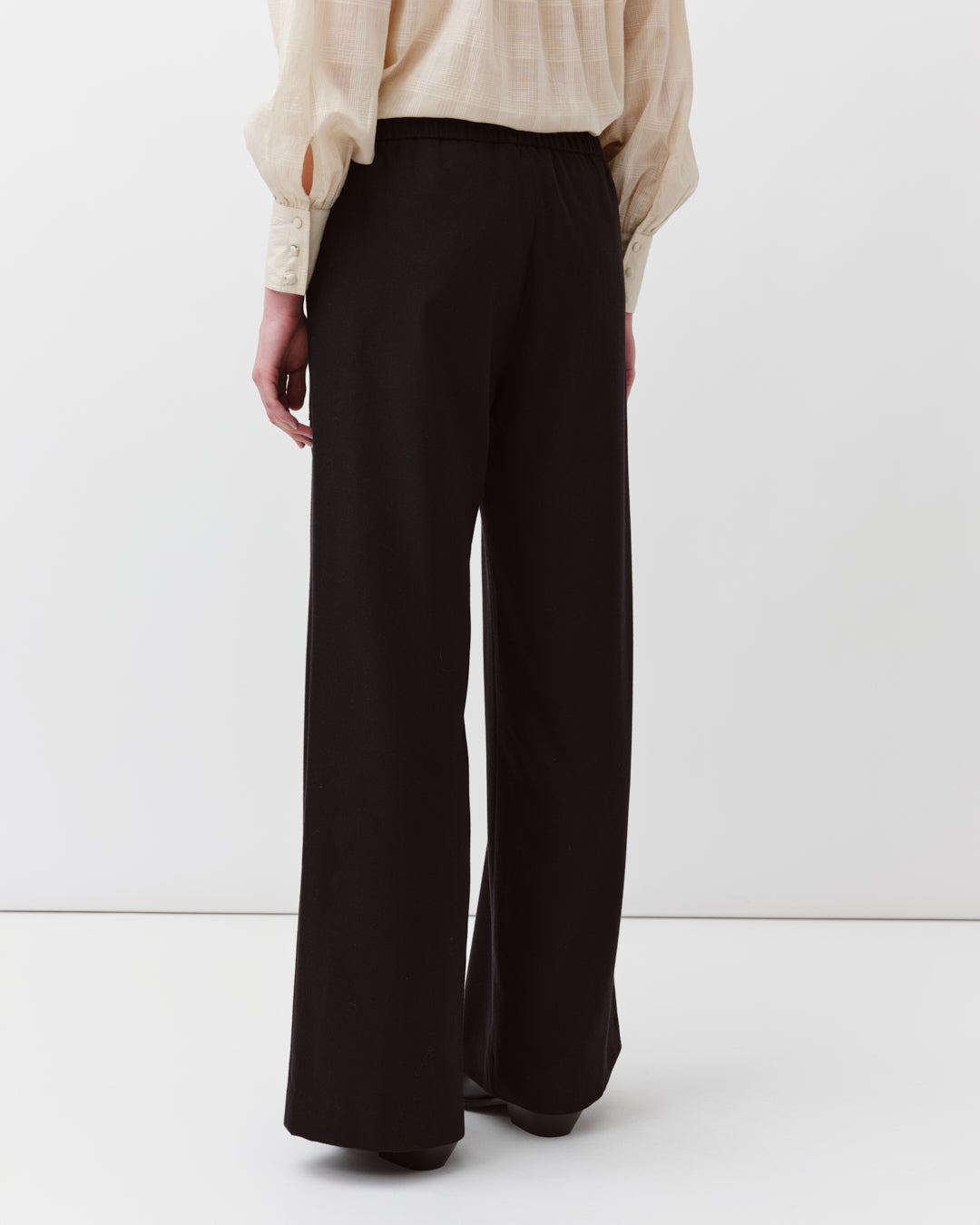 DIEGA PERILLO pantalon noir coupe large élastiquée