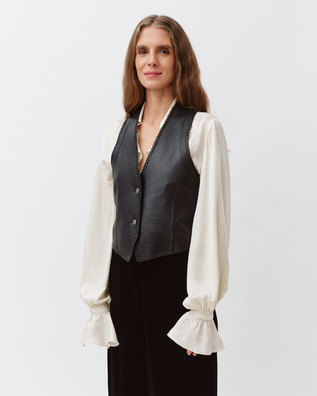 Diega Gamo gilet cuir noir finitions tressées