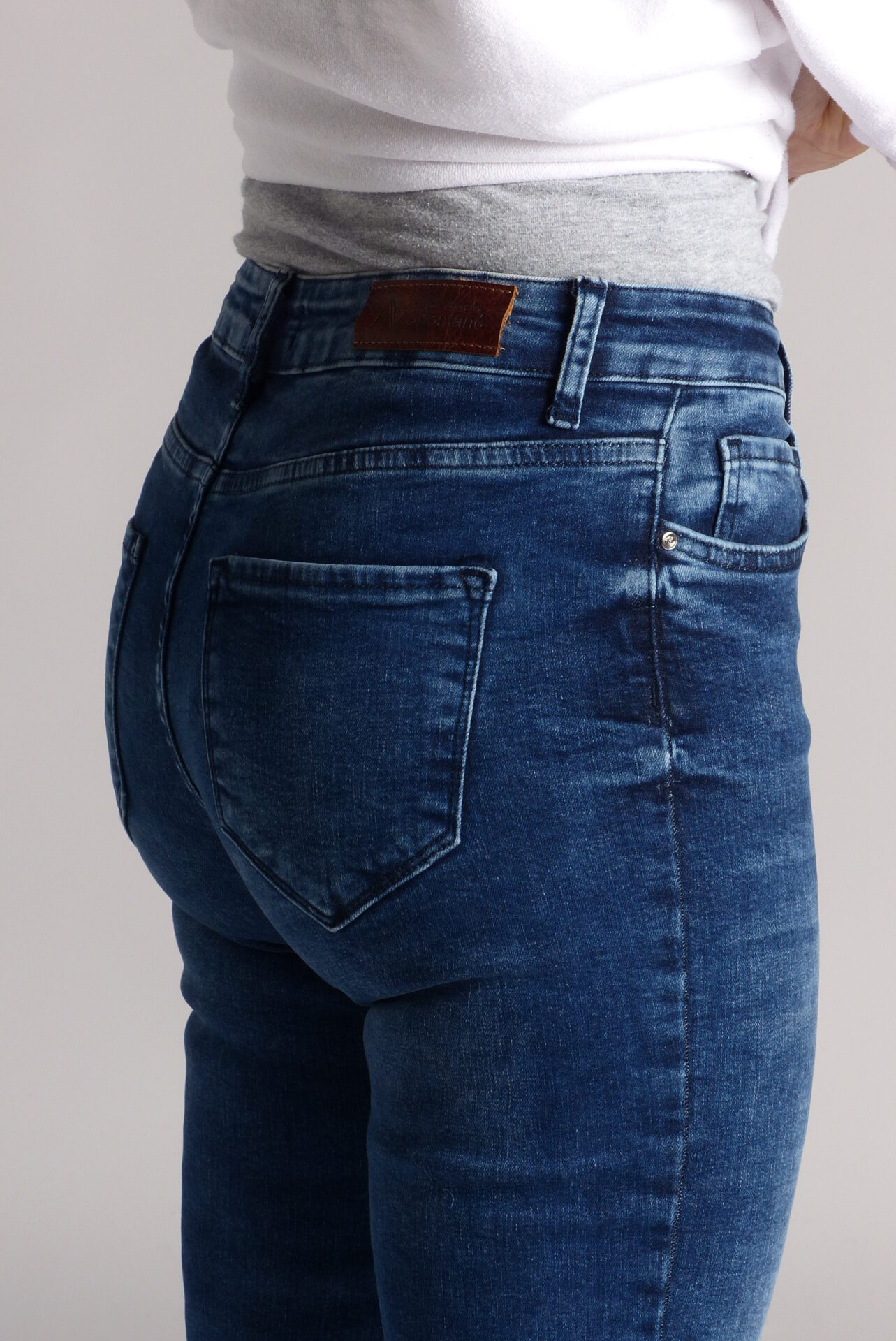 AA Spontané Slim Ultra Confortable jean bleu marine stretch