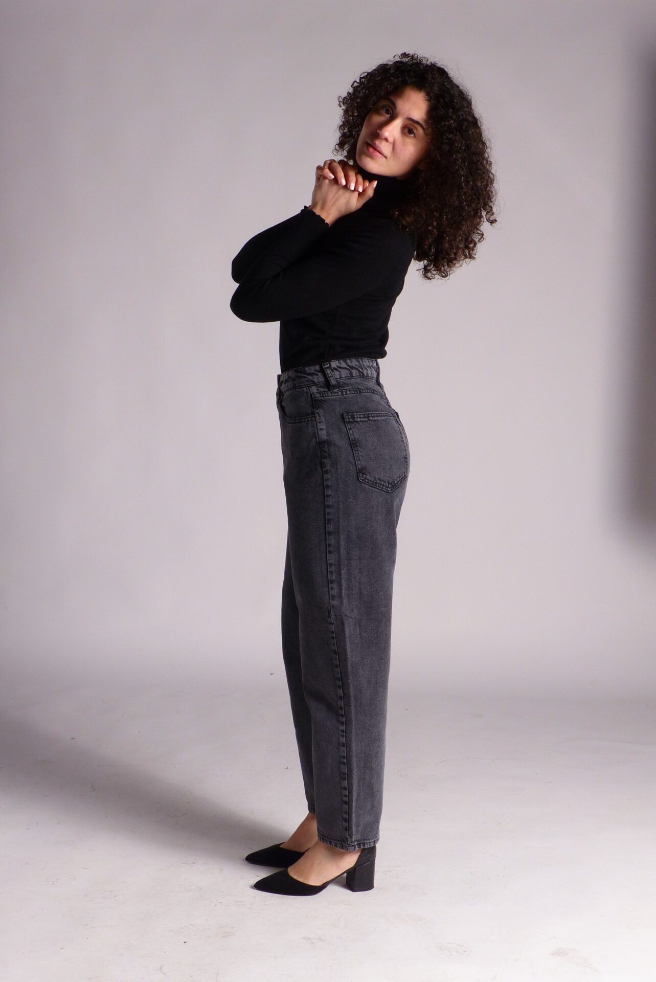 AA Spontané Rétro Mom 80's jean mom noir délavé 100% coton