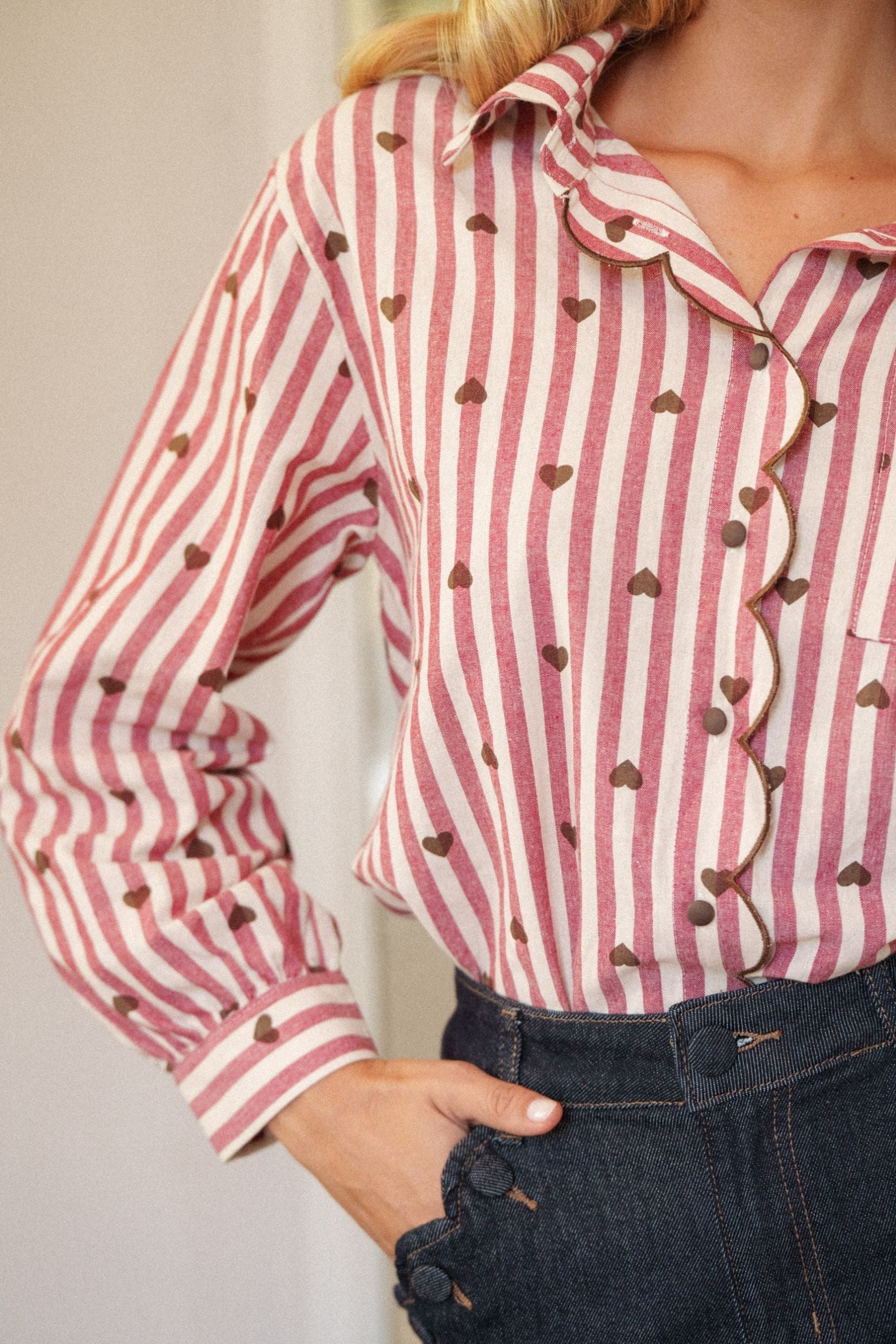 Maison Onado Esmé chemise rayures cœurs brodés