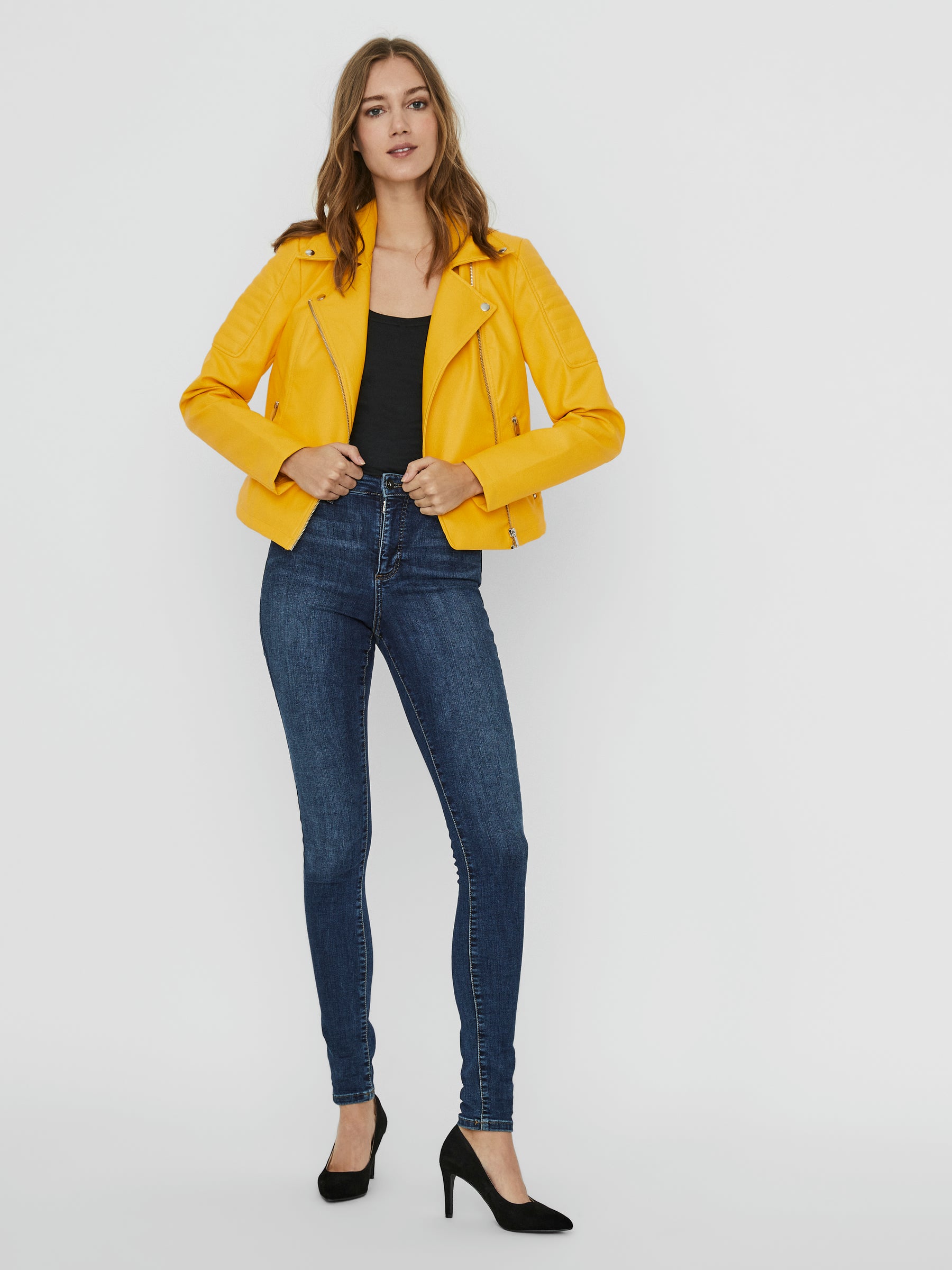 Noisy May blouson simili cuir court coupe ajustée