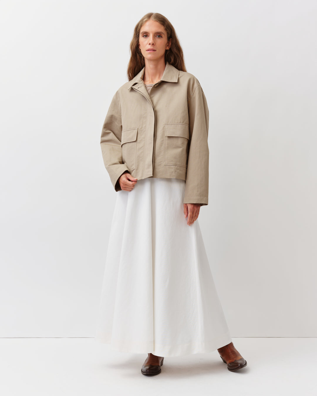 Diega Bacito blouson camel court en gabardine