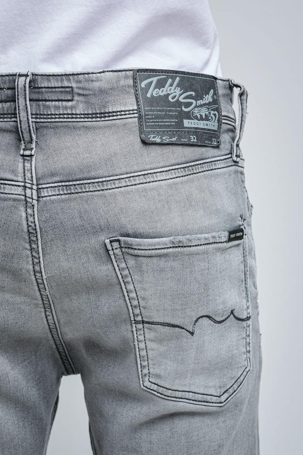 Teddy Smith Reeple jean gris regular slim longueur 32