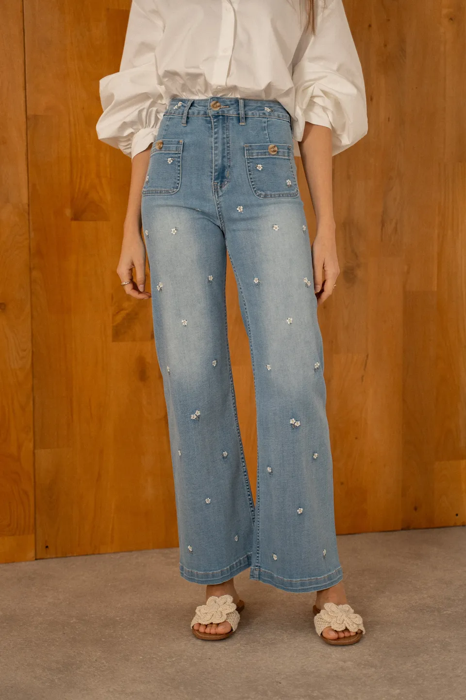 Maison Onado Juan jean wide leg bleu clair brodé