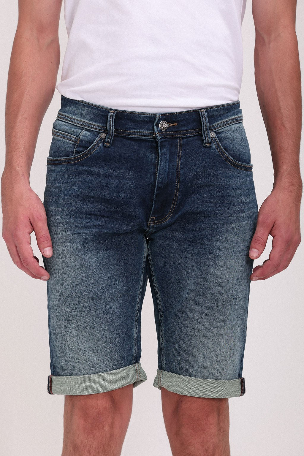 Teddy Smith Scotty 3 Reg bermuda dye denim