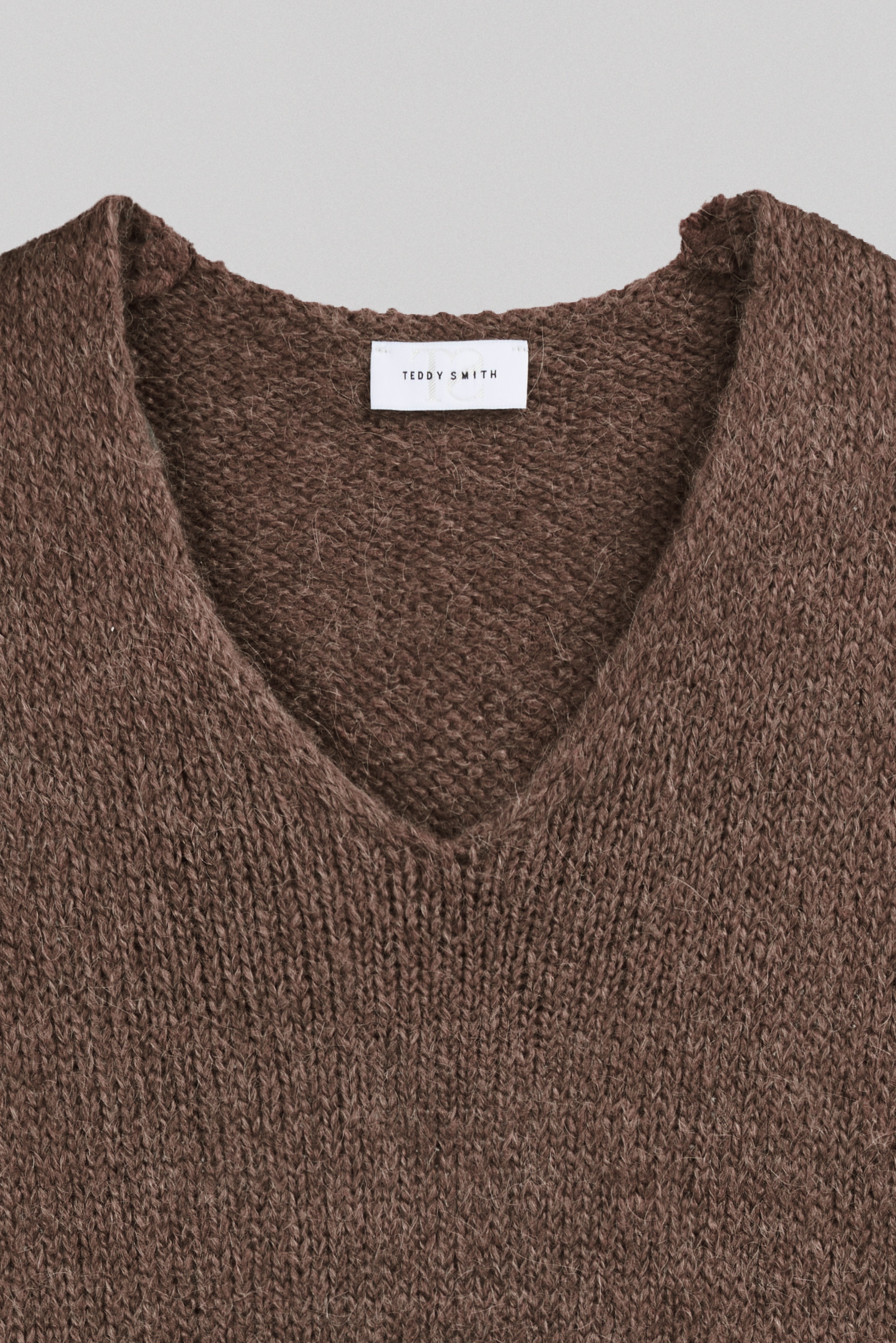 Teddy Smith P-Molia pull sans manches chocolat col V