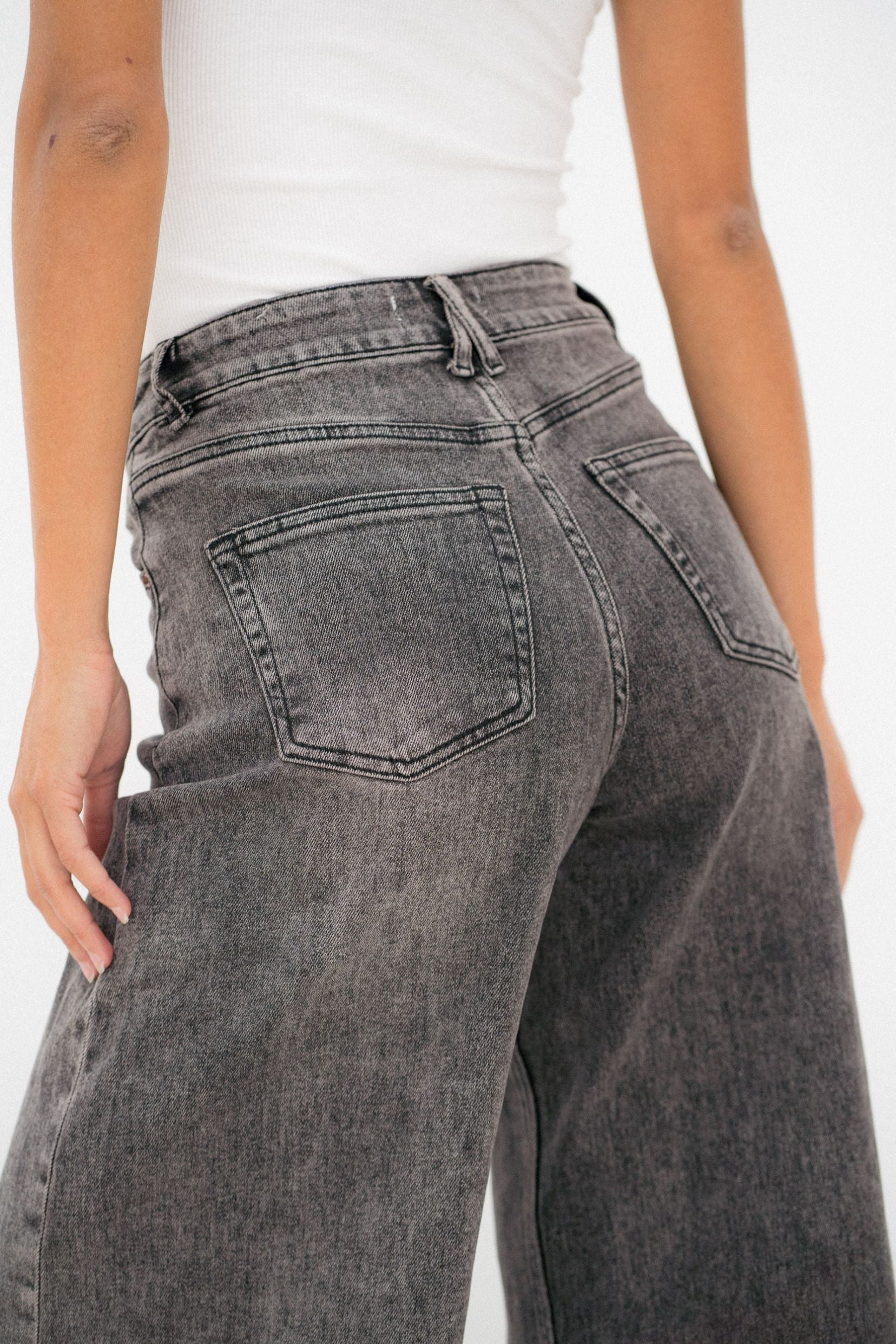 Maison Onado Louloute jean wide leg gris délavé taille haute
