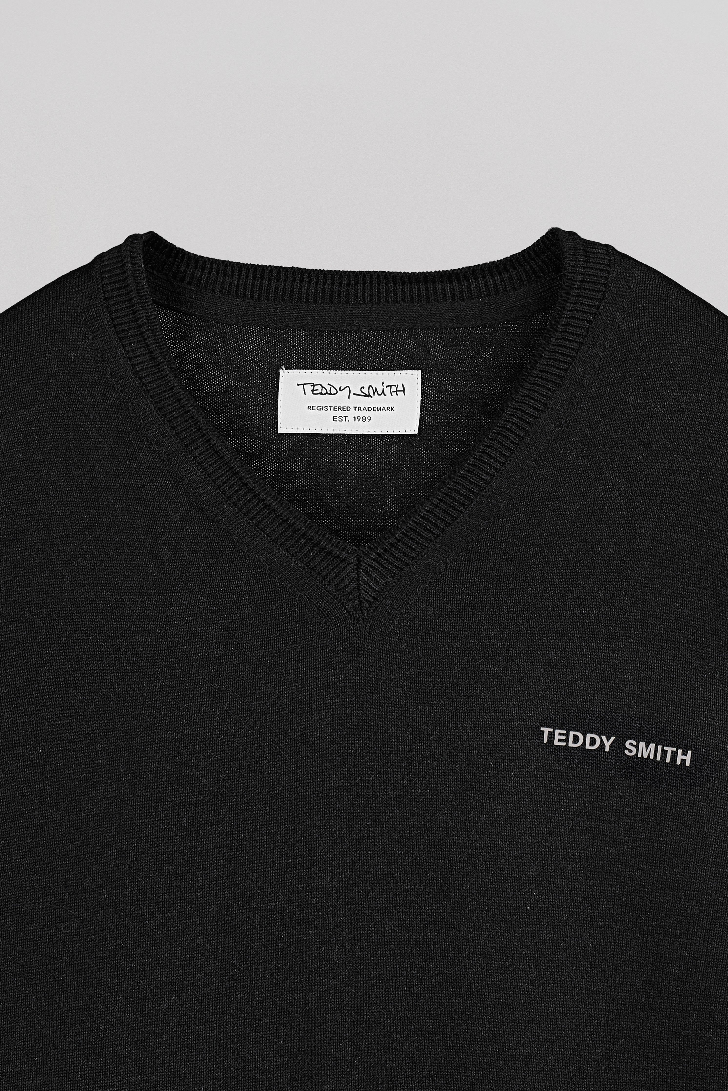 Teddy Smith Pulser 4 pull col V noir coton