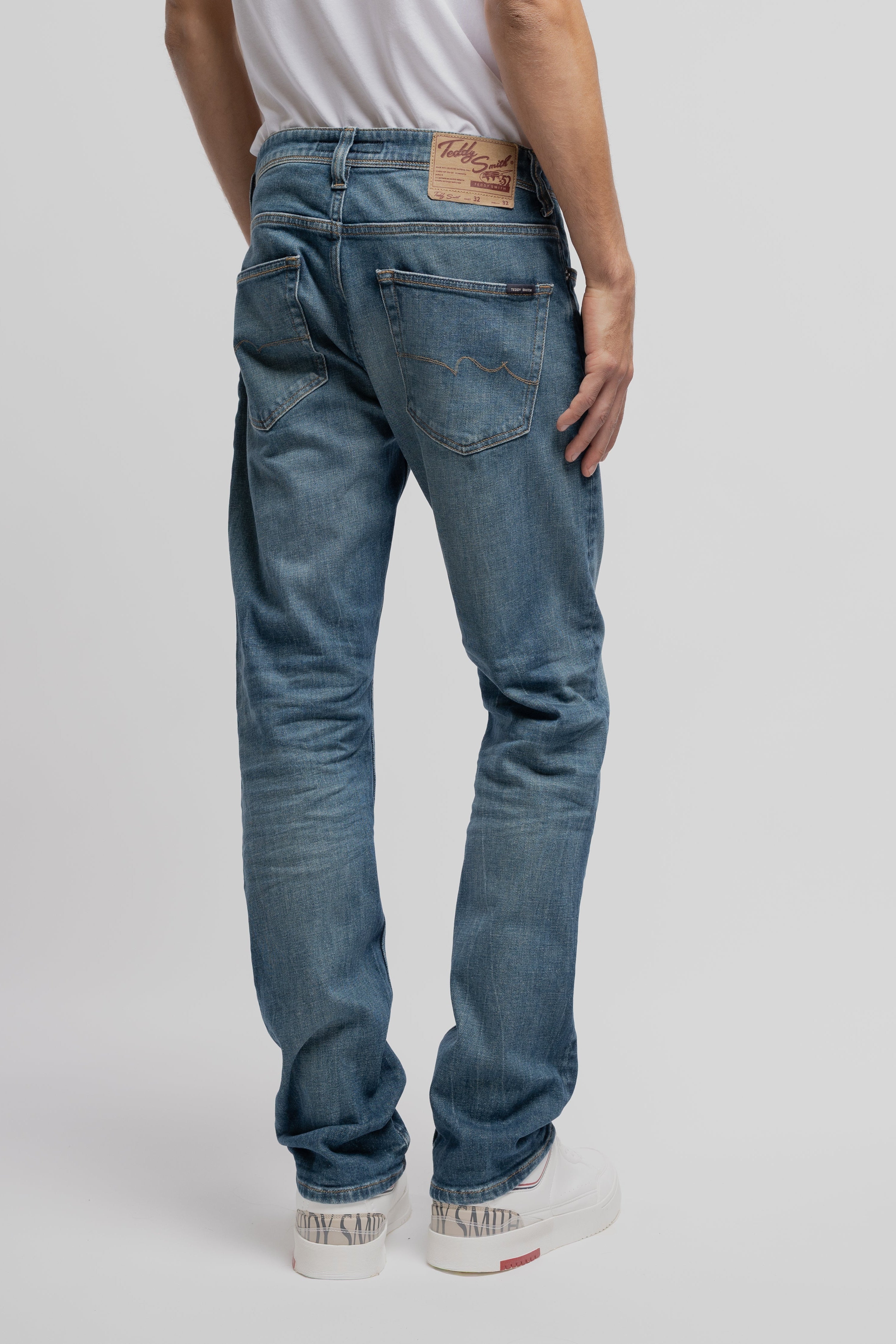 Teddy Smith Reg L32 jean droit gris bleu délavé L32