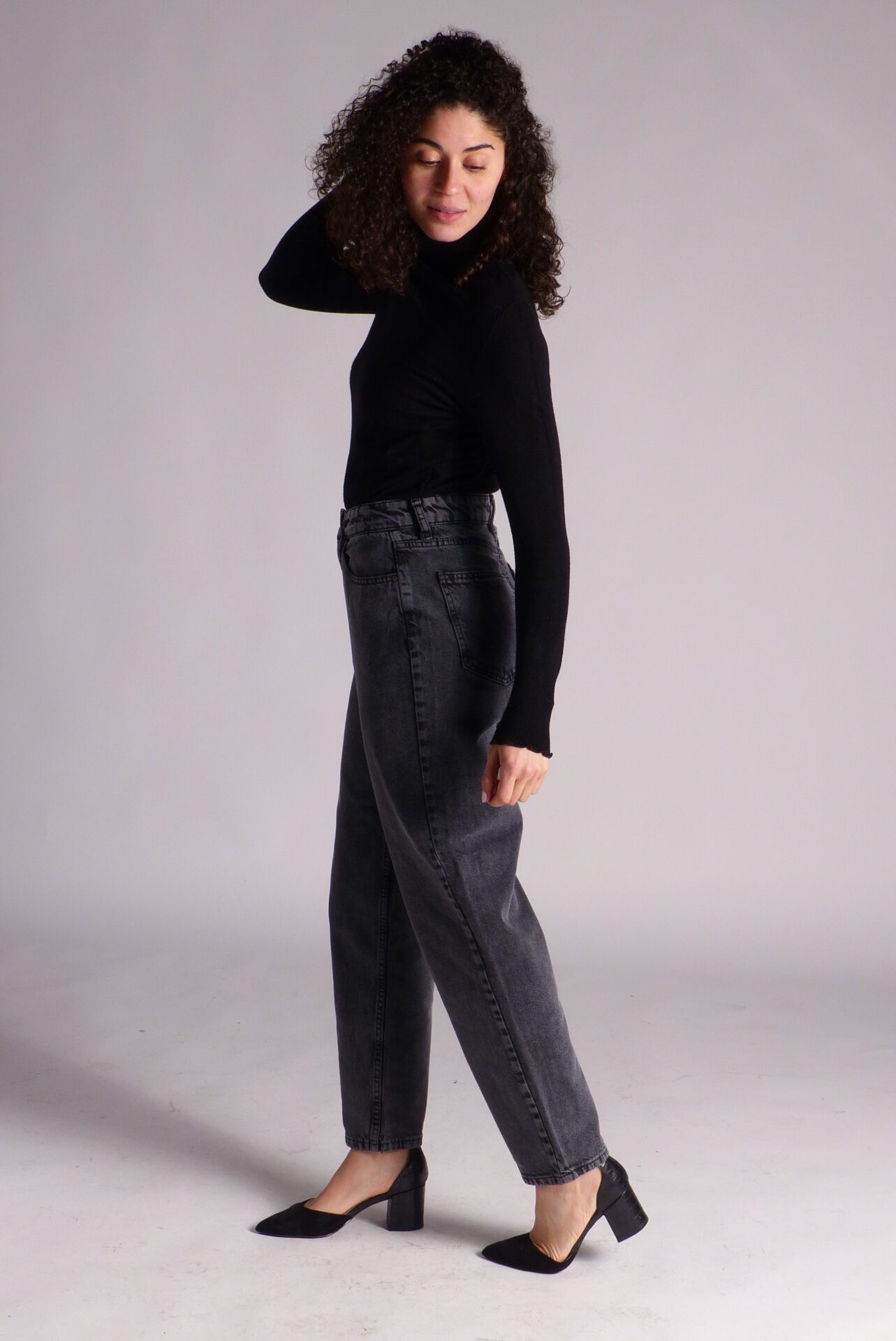 AA Spontané Rétro Mom 80's jean mom noir délavé 100% coton