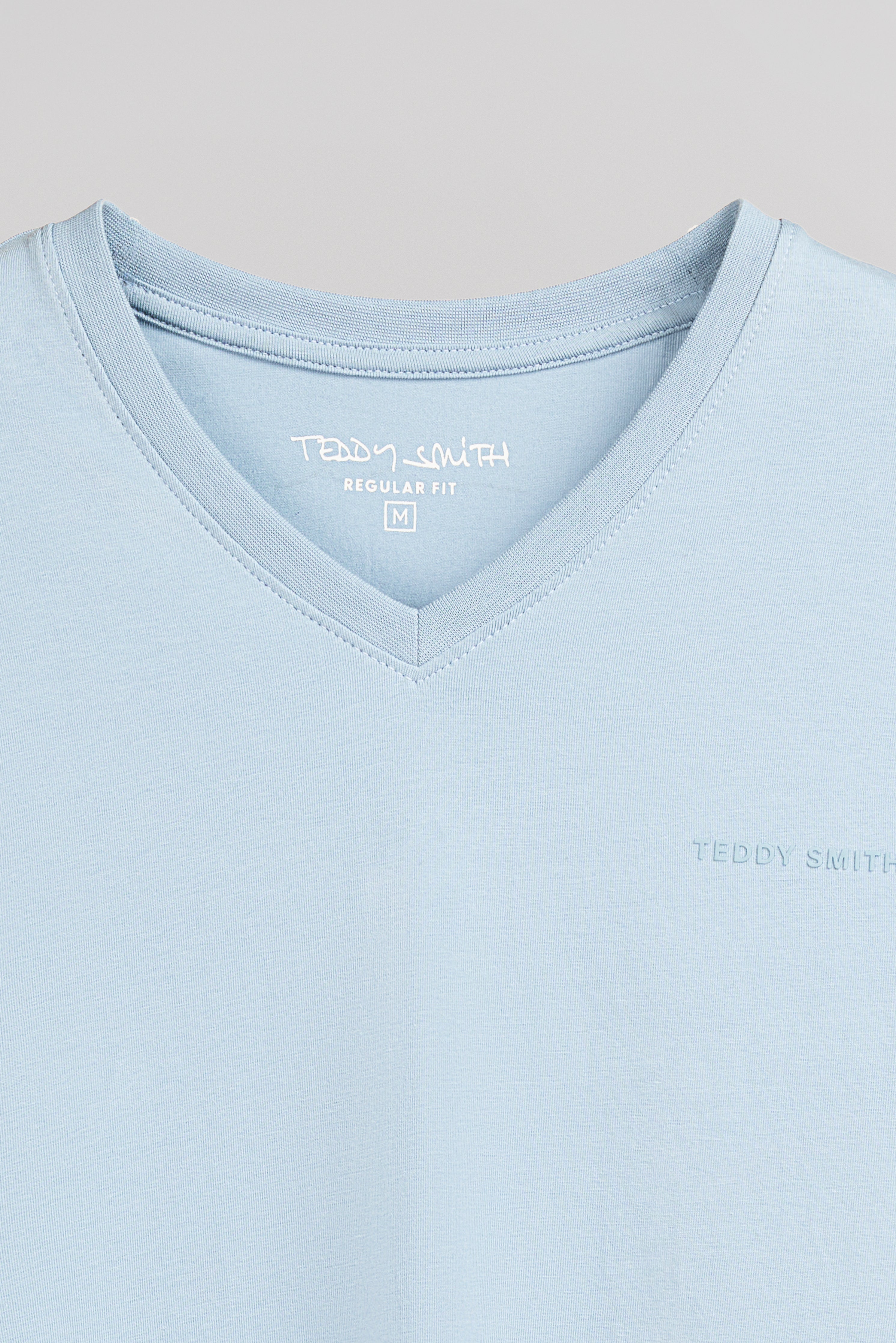 Teddy Smith Tawax 2 MC t-shirt col V bleu pastel homme