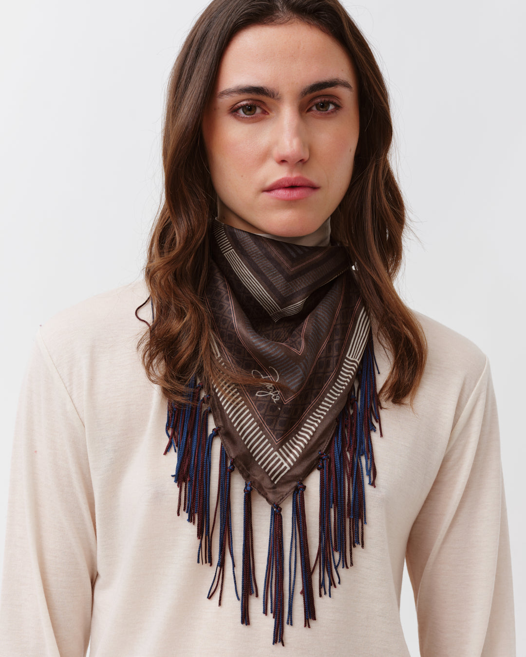 Diega Fareo foulard ciel orange géométrique
