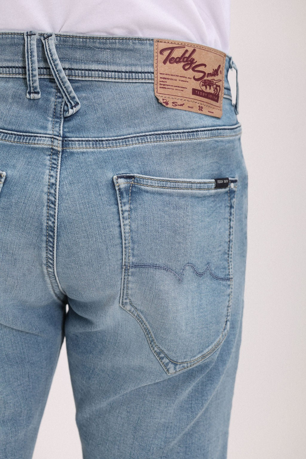 Teddy Smith Scotty 3 bermuda indigo clair sweat denim