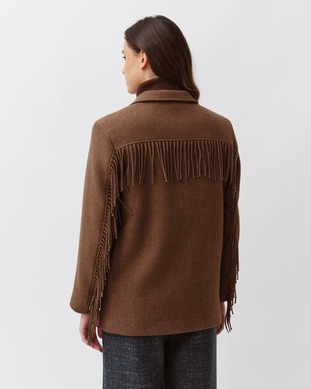Diega Vozo veste camel laine vierge à franges