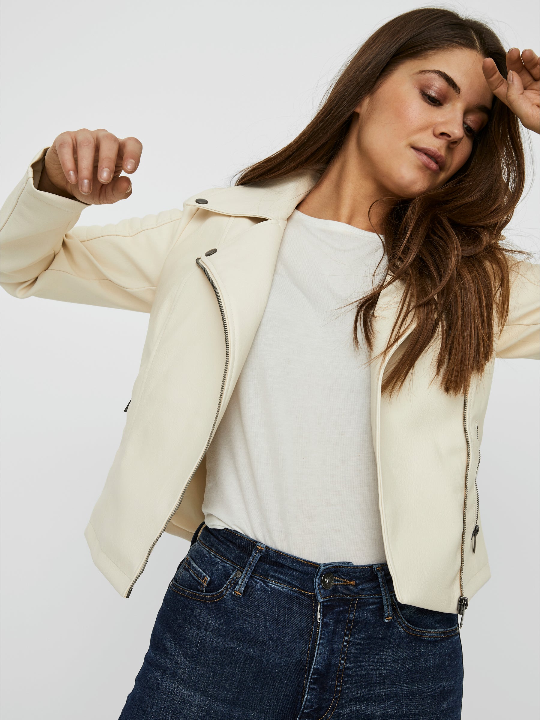 Noisy May veste simili cuir courte coupe ajustée