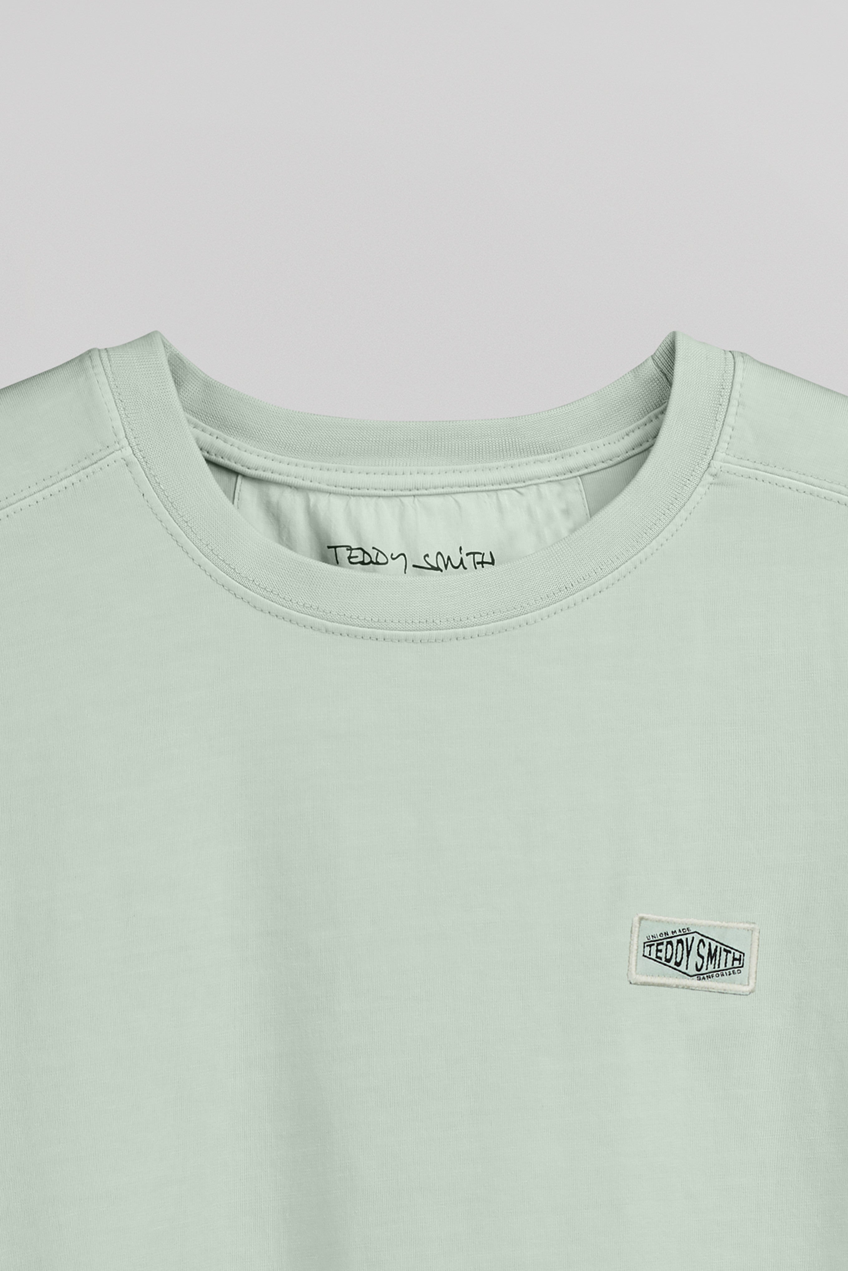 Teddy Smith T-Nateo MC t-shirt ample vert sauge