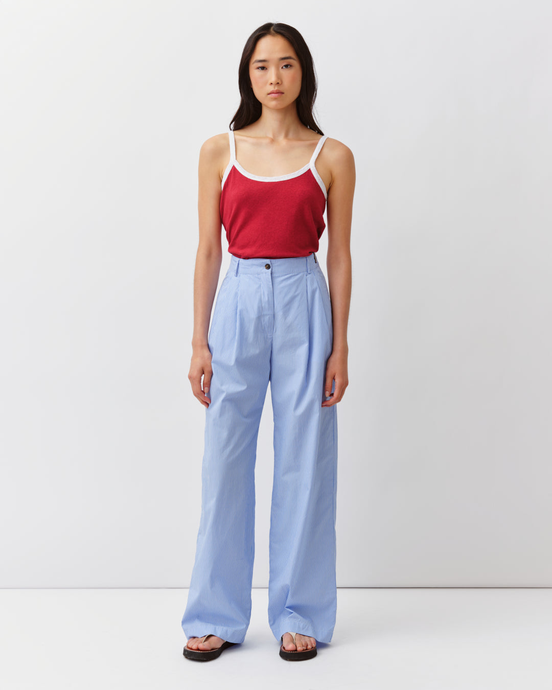 Diega Pavanao pantalon bleu droit à pinces
