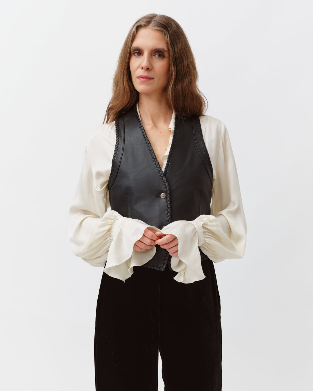 Diega Gamo gilet cuir noir finitions tressées