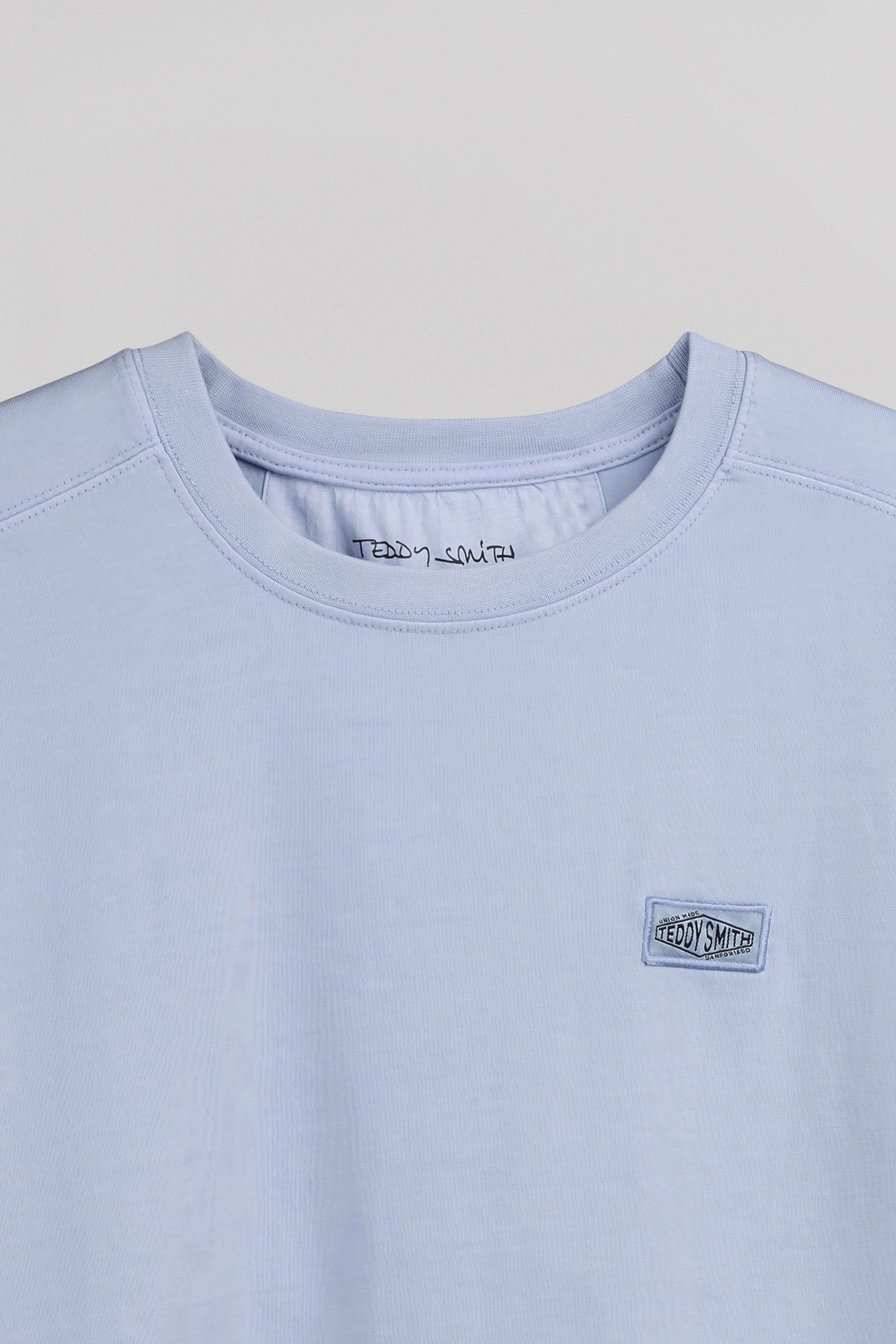 Teddy Smith T-Nateo MC t-shirt pastel blue ample