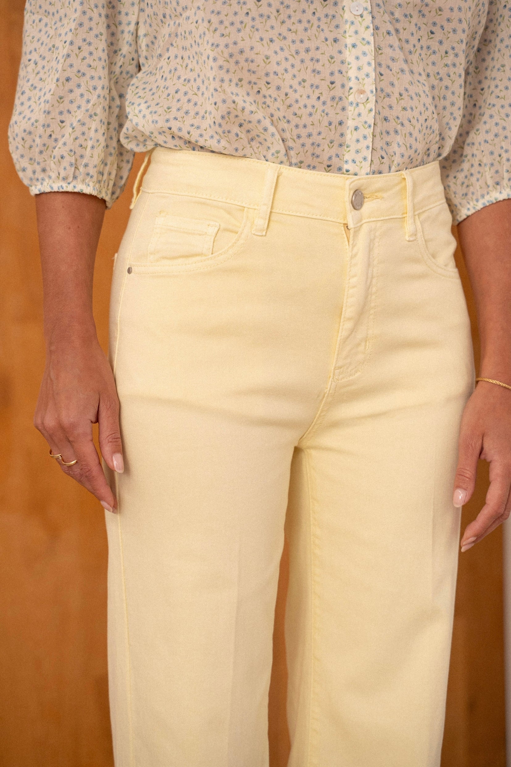 Maison Onado Ariette jean flare jaune citron