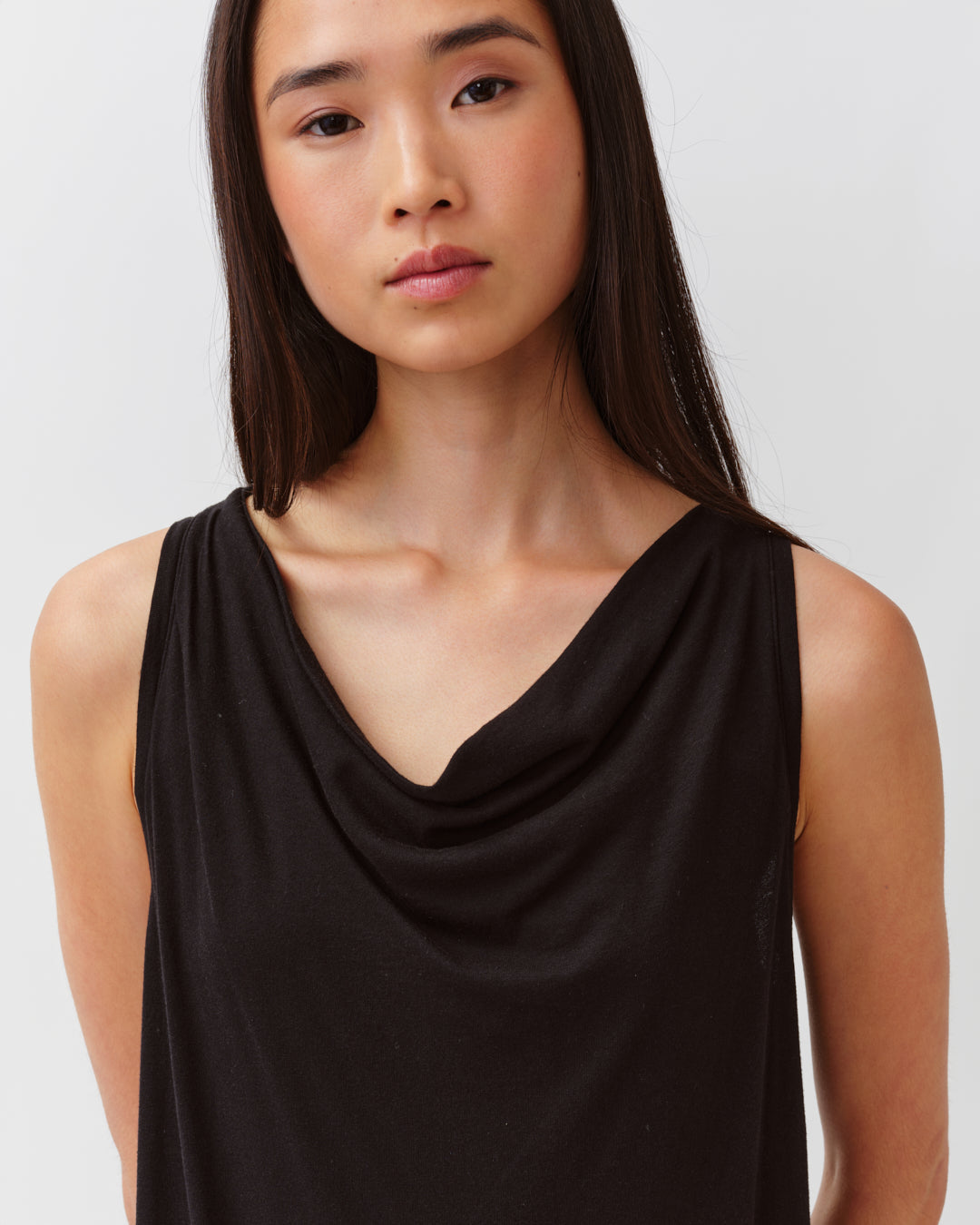 DIEGA RENIO robe longue noire drapée